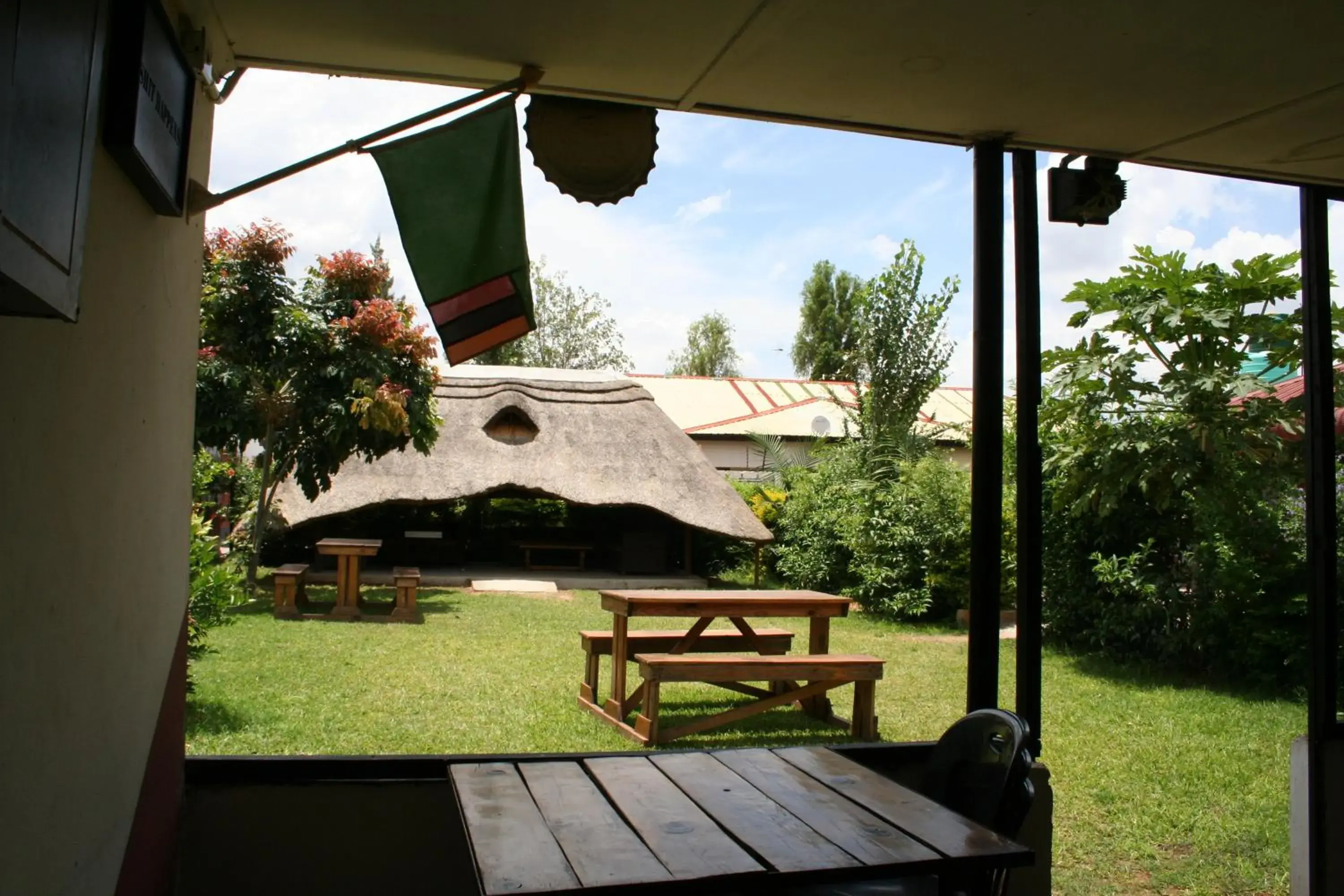 Honeybed Lodge Honeybed Lodge