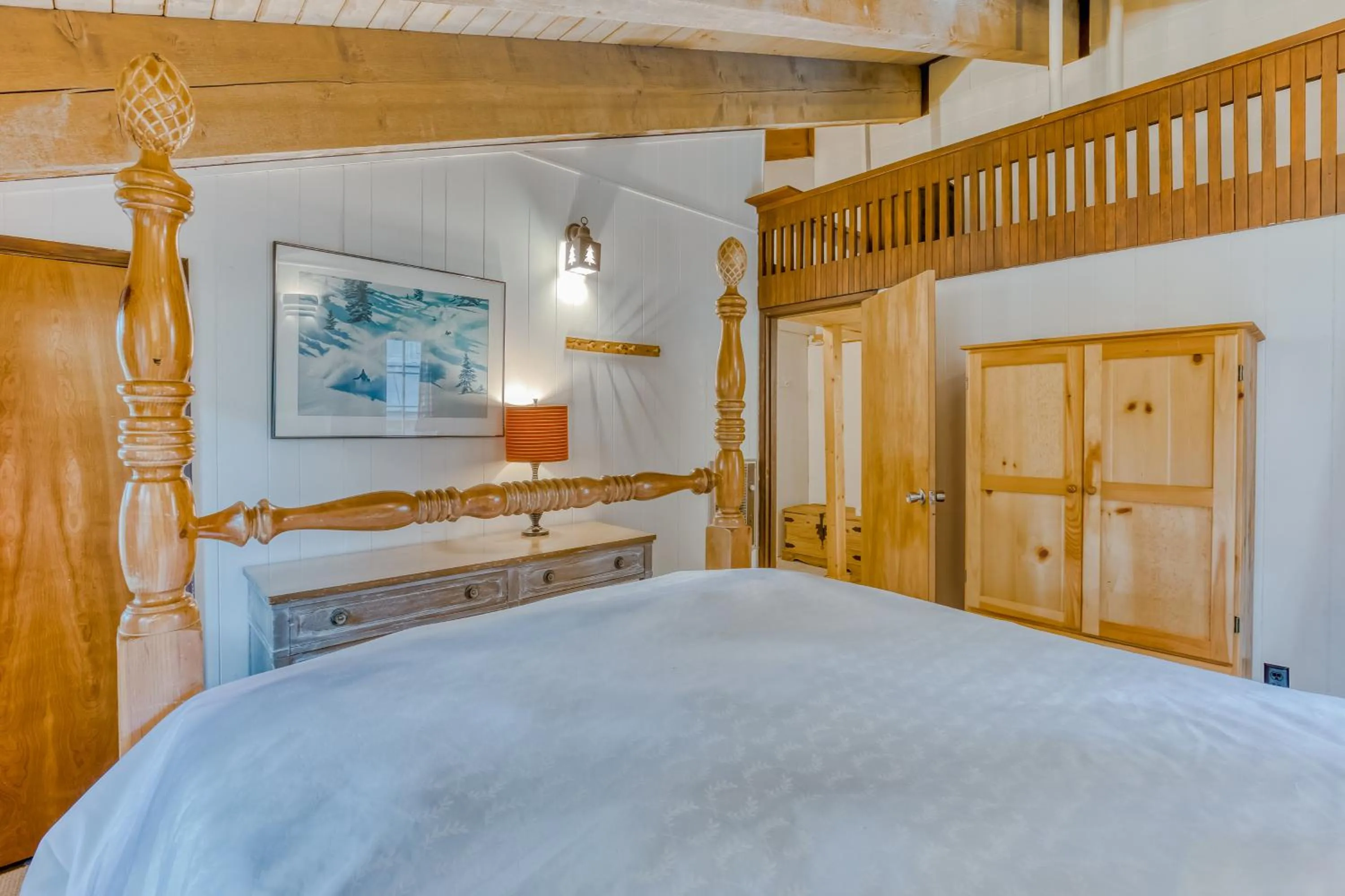 Bed in Edelweiss Retreat