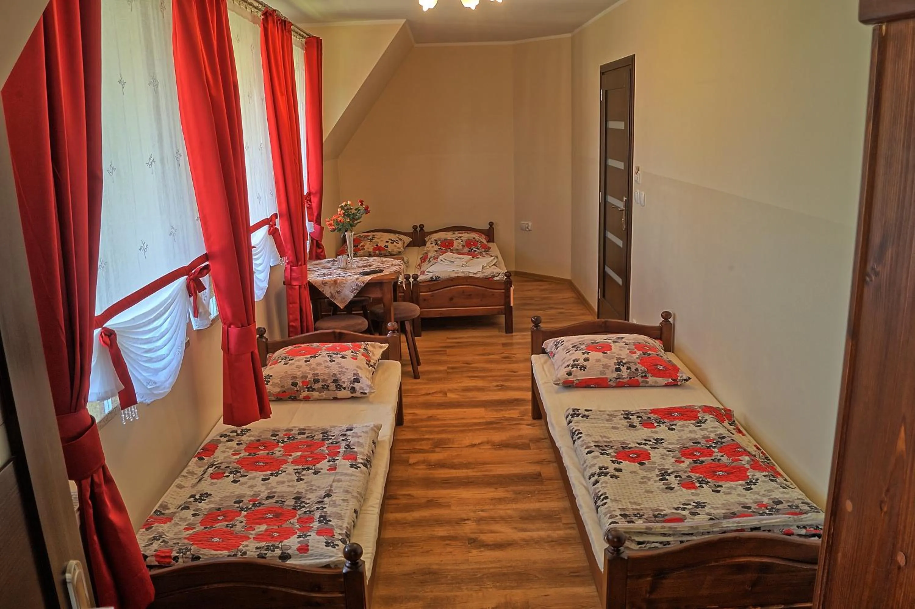 Bed in Pokoje u Borzana