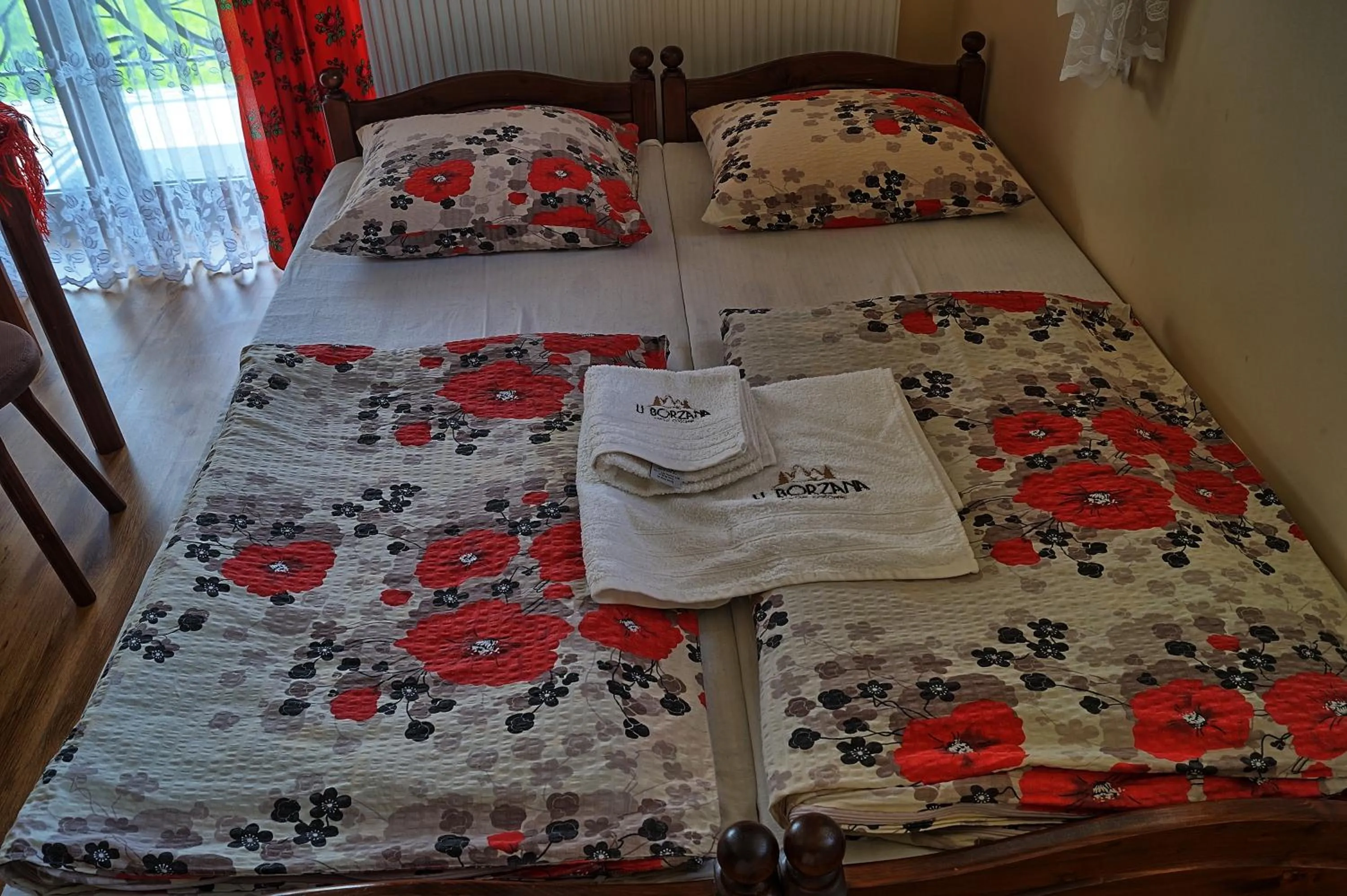 Bed in Pokoje u Borzana