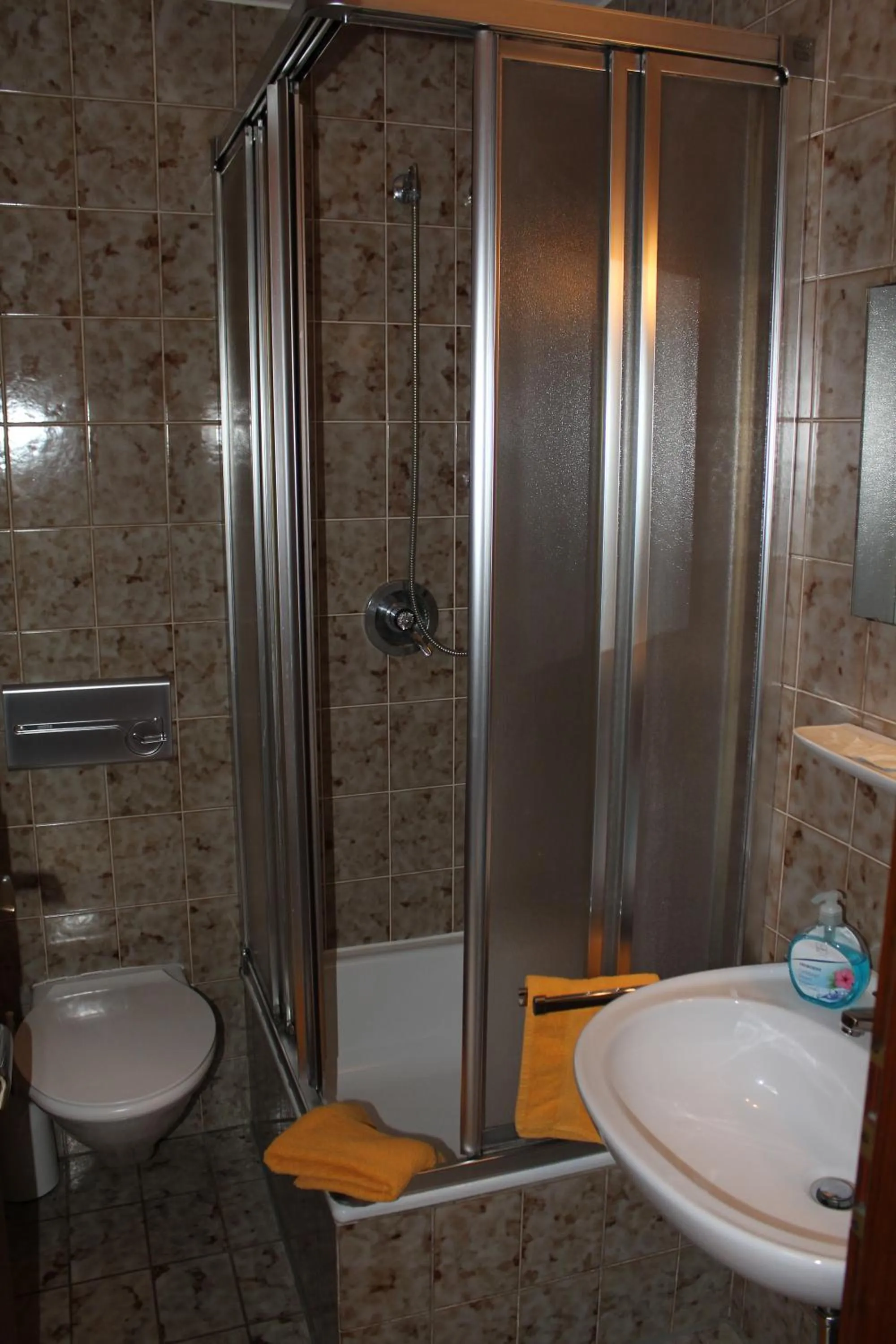 Bathroom in Gasthaus Mösle