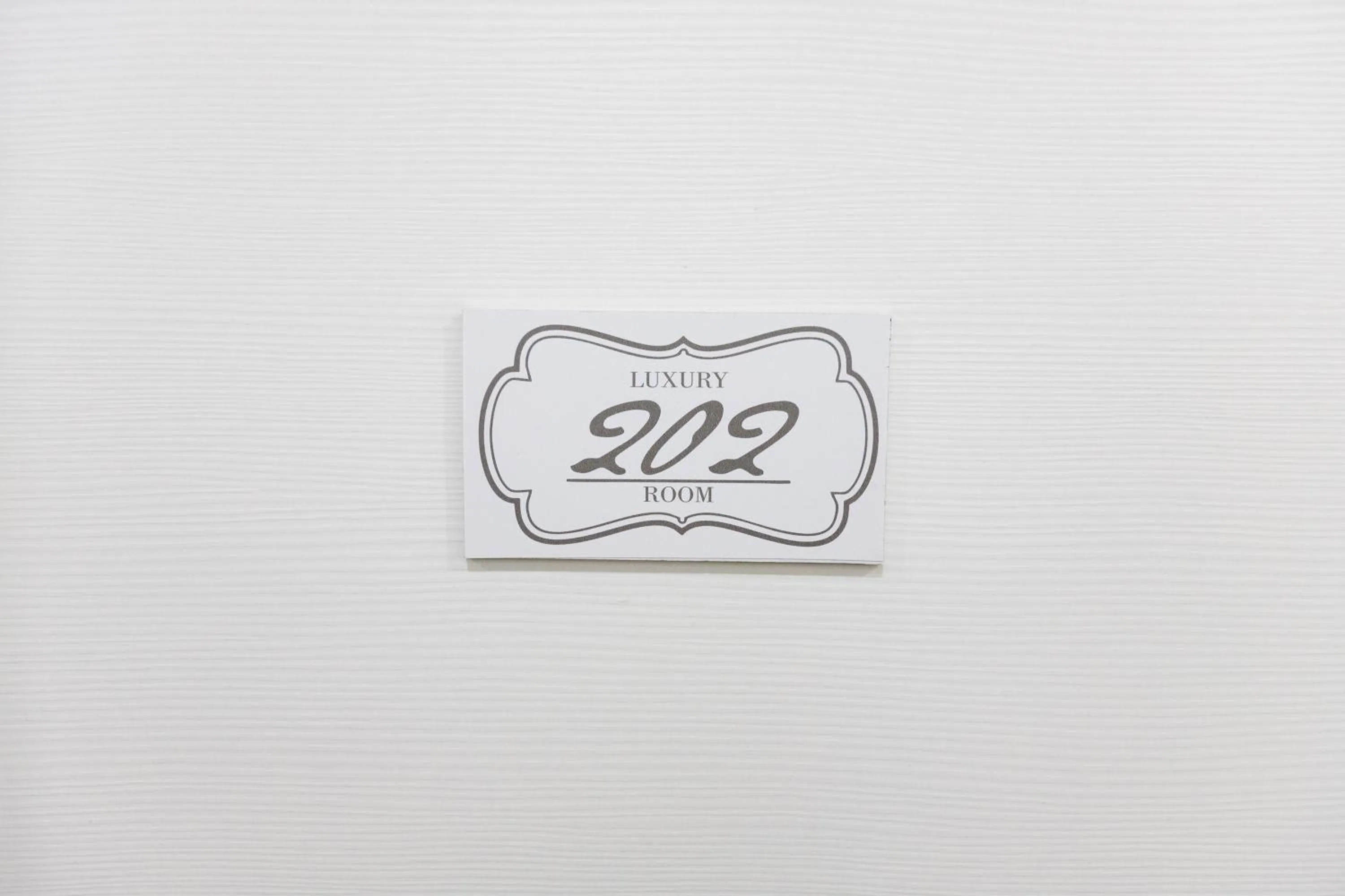 Text overlay in 247 Luxury Rooms Trastevere