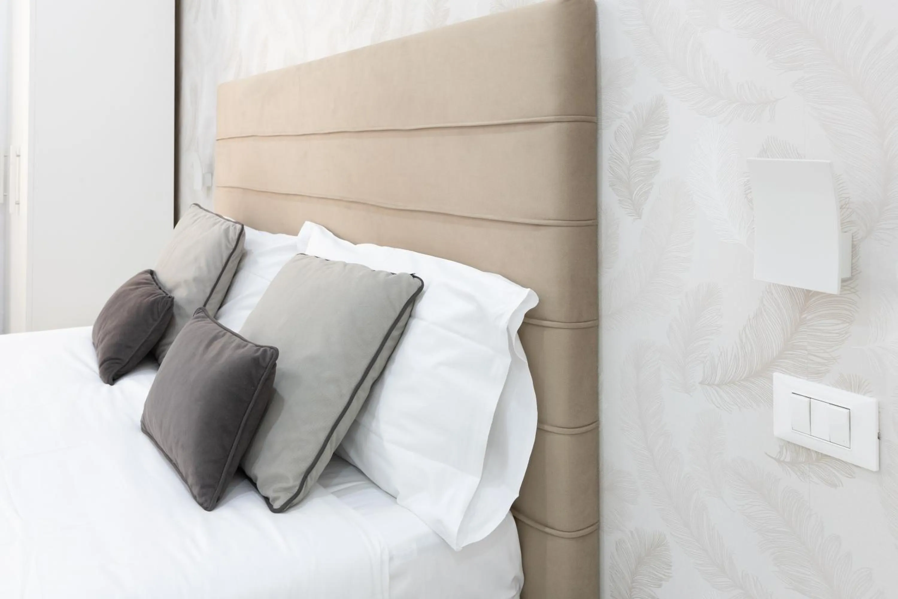 Bed in 247 Luxury Rooms Trastevere