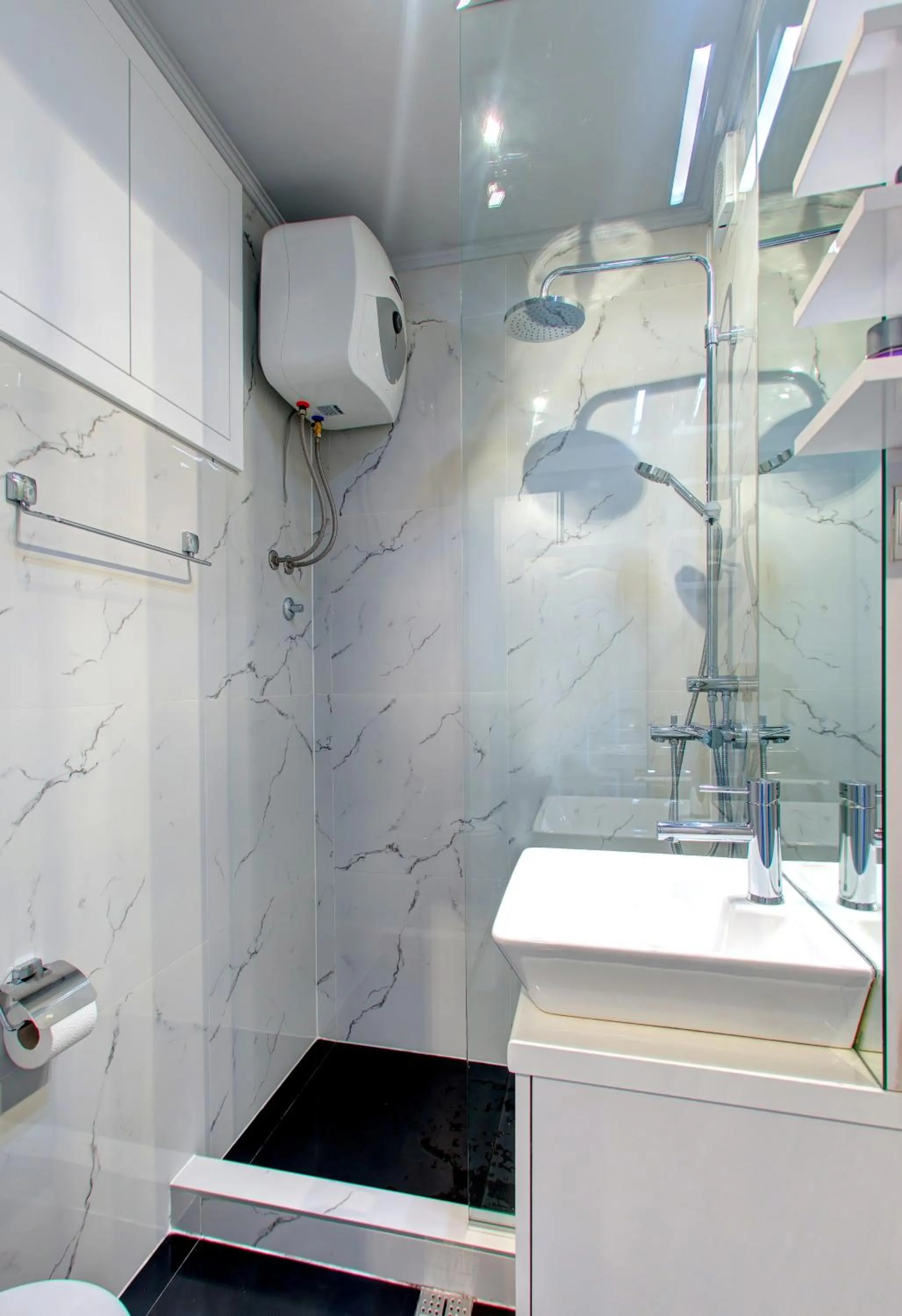 Bathroom in Luxury Studio Yasmine