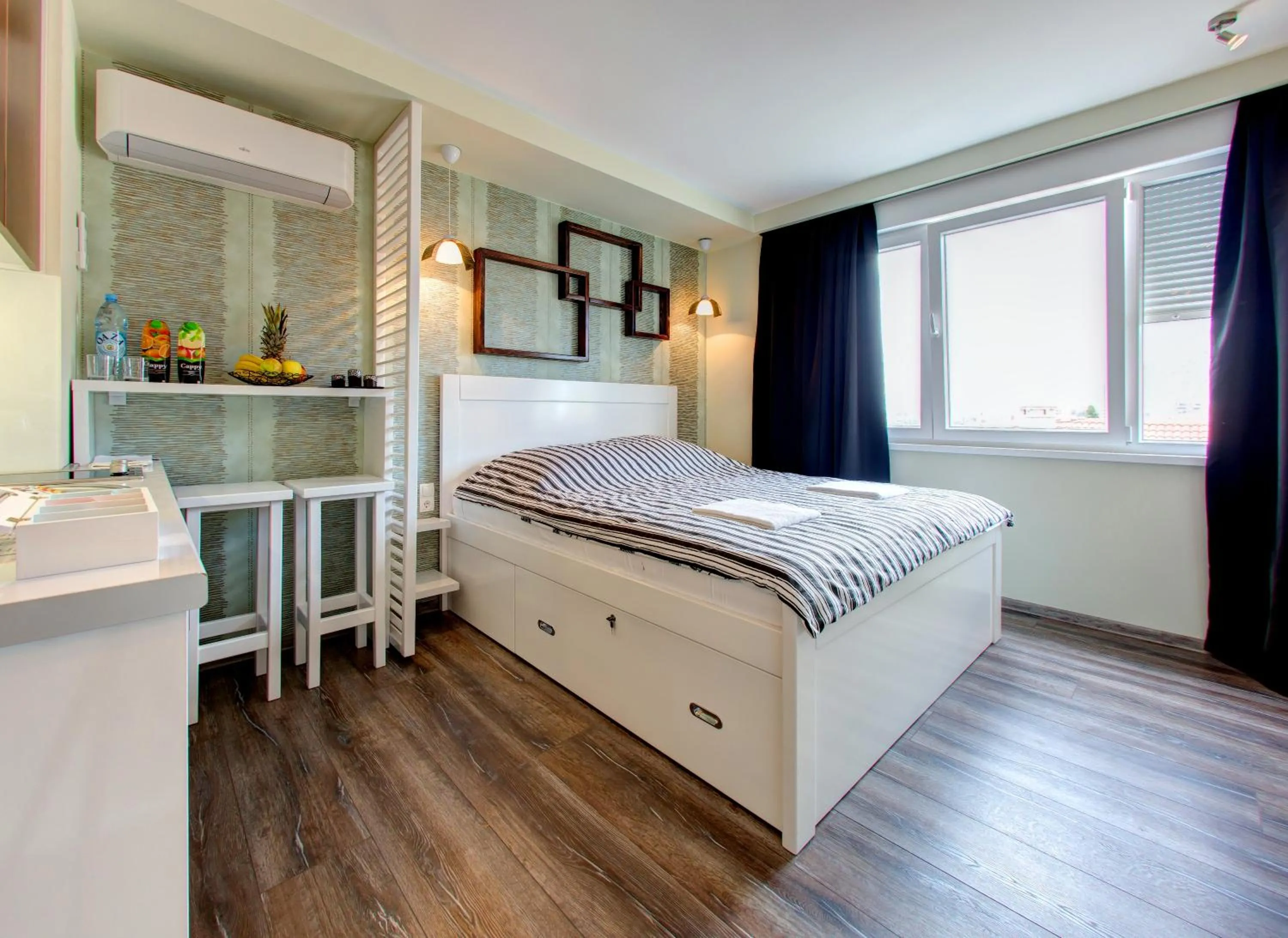Bed in Luxury Studio Yasmine