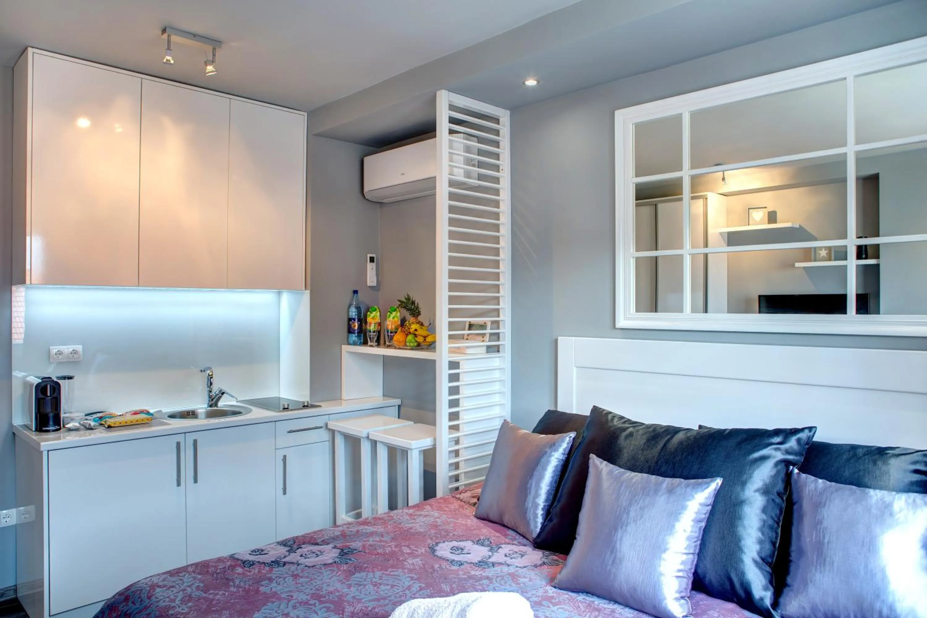 Kitchen or kitchenette in Luxury Studio Yasmine