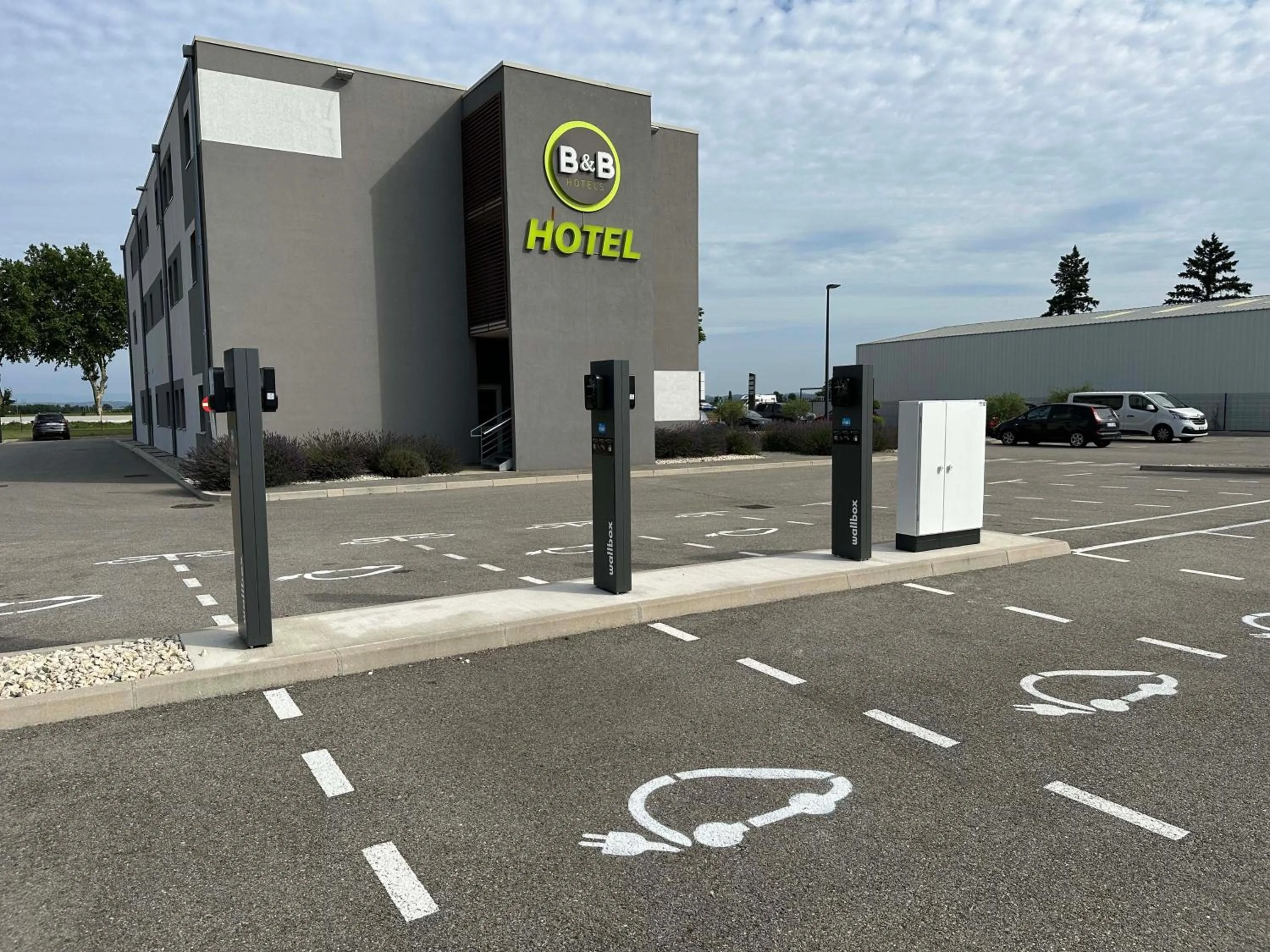 Property building in B&B HOTEL Valence TGV Romans