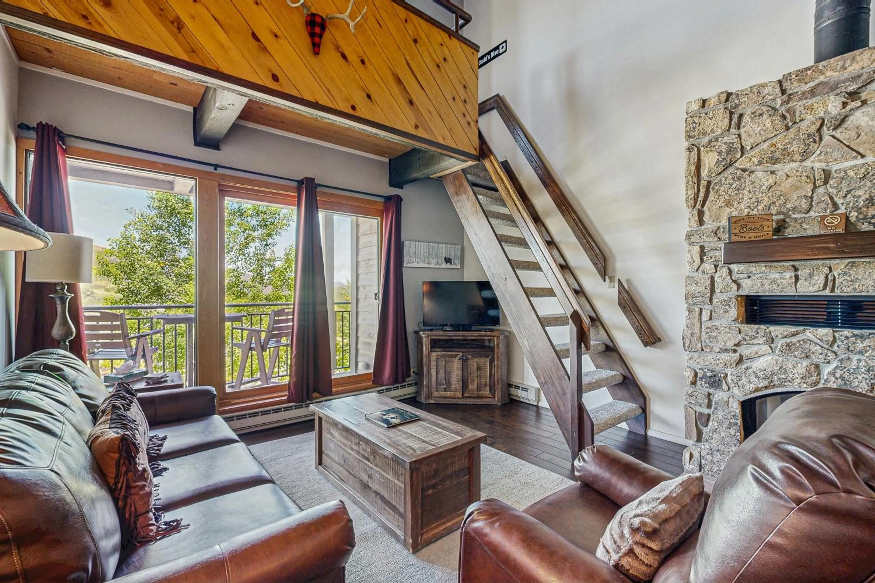 Emerald Views at the West