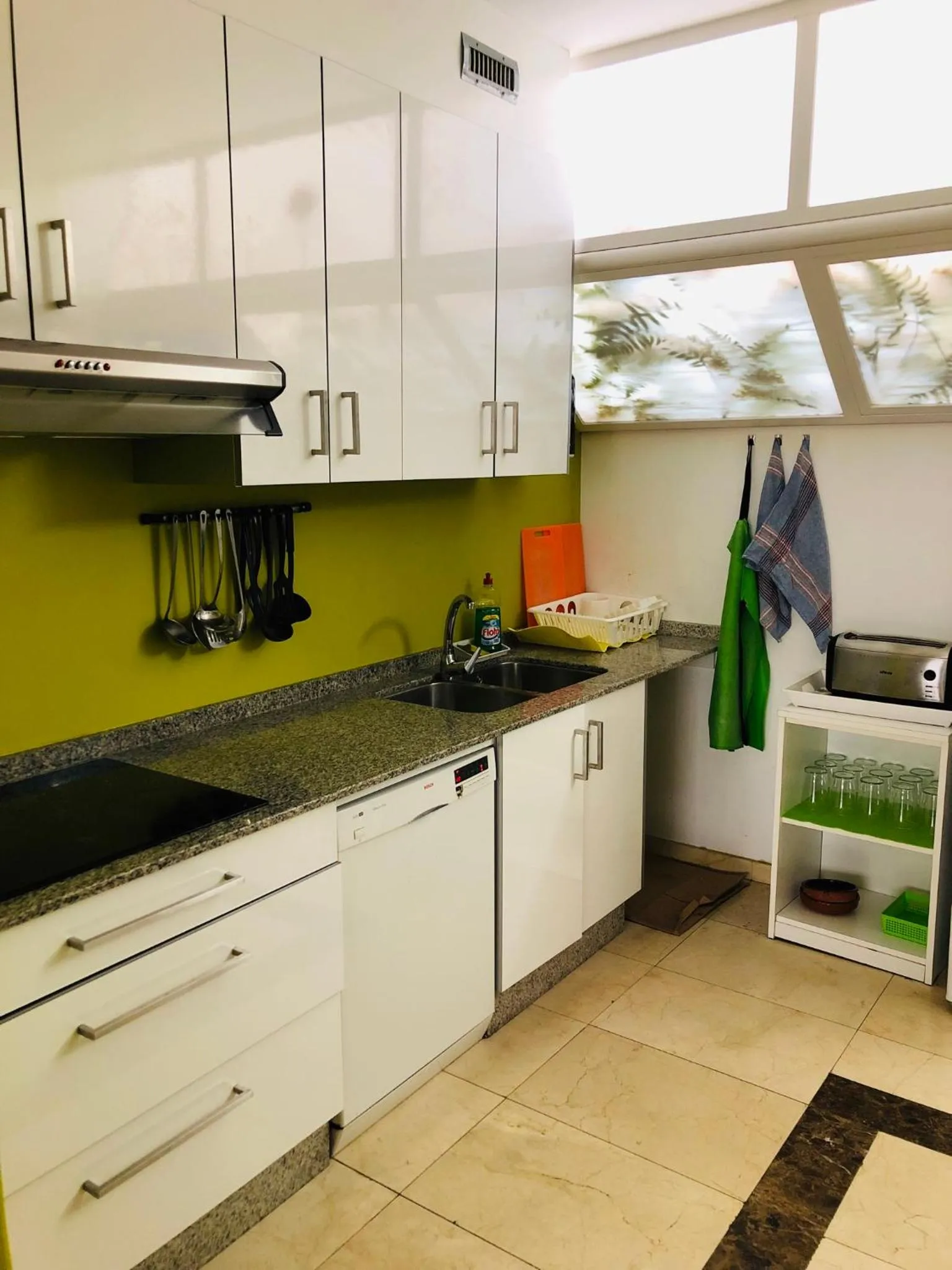 Communal kitchen in Albergue la Estacion Santiago de Compostela