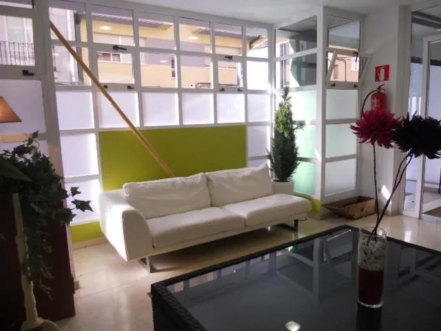 Living room in Albergue la Estacion Santiago de Compostela