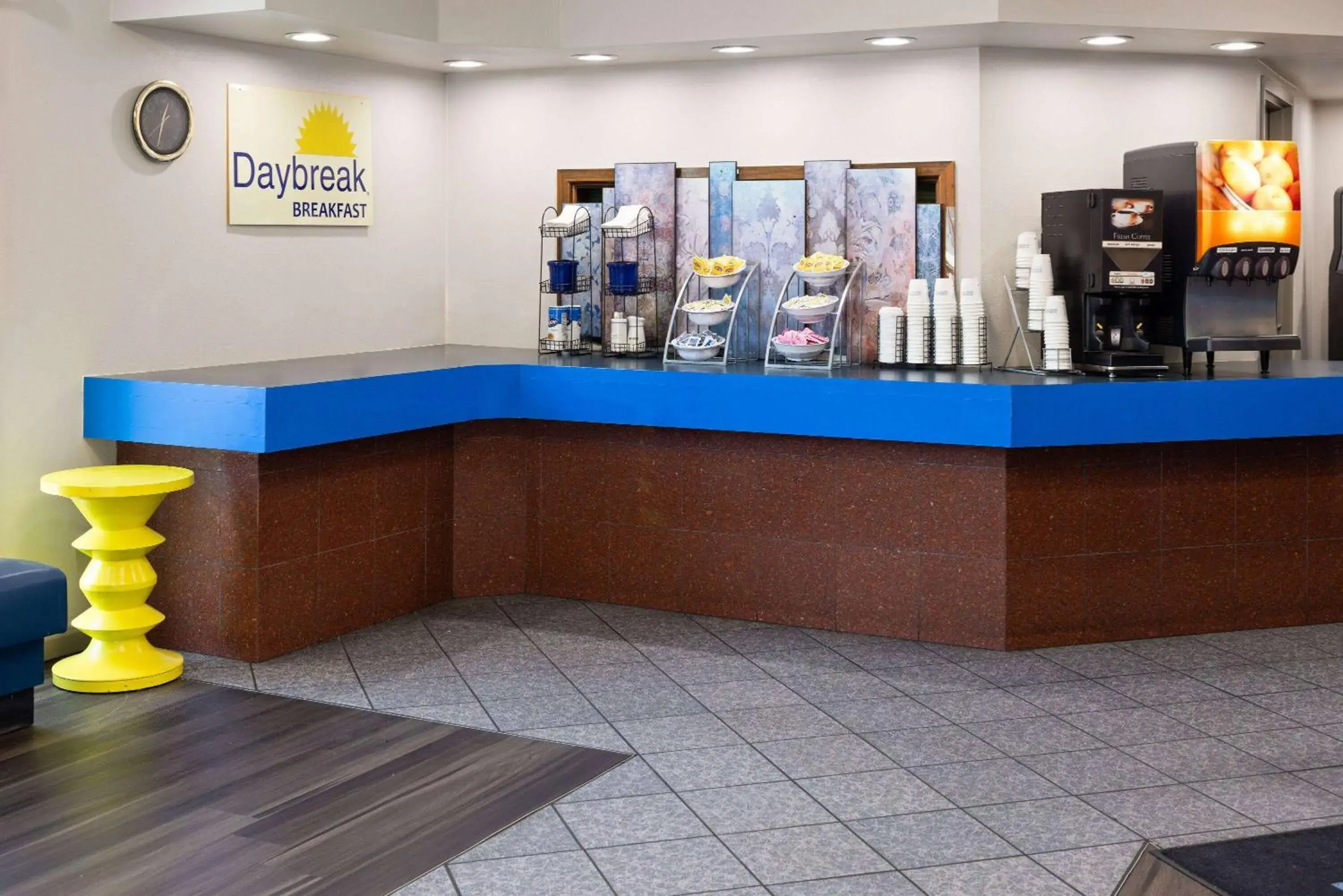 Breakfast in Days Inn & Suites by Wyndham Albany Breakfast in Days Inn & Suites by Wyndham Albany