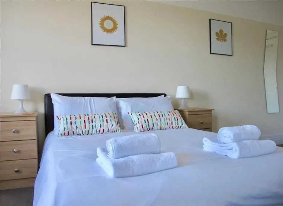 Bed in The Jollys
