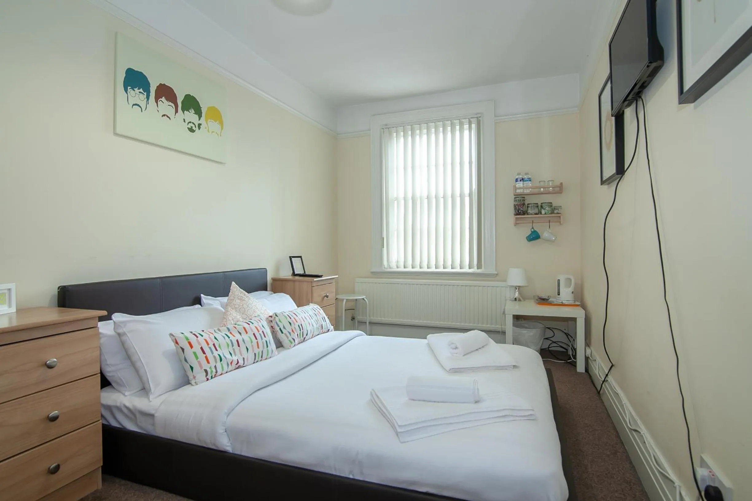 Bed in The Jollys
