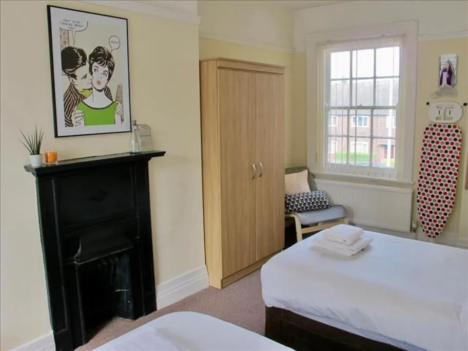 Bed in The Jollys