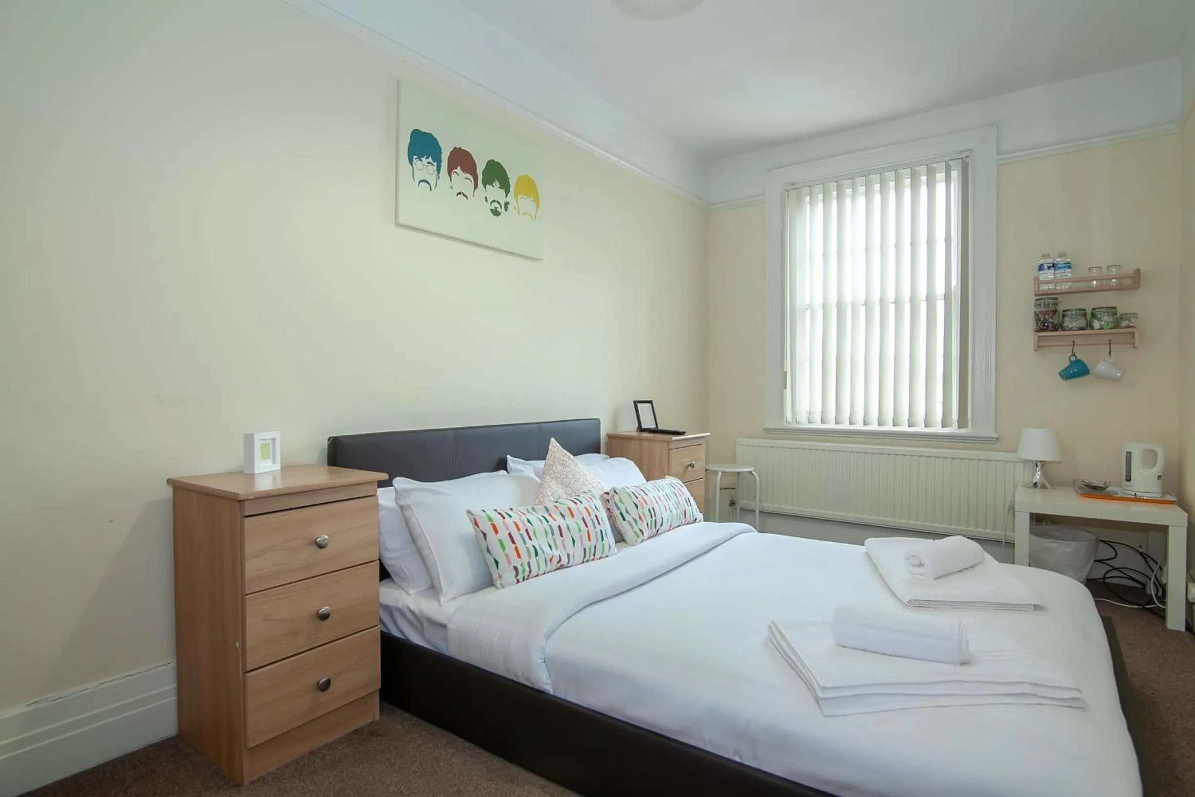 Bed in The Jollys
