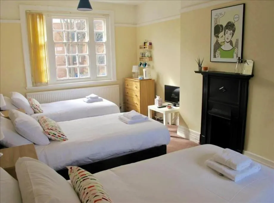 Bed in The Jollys