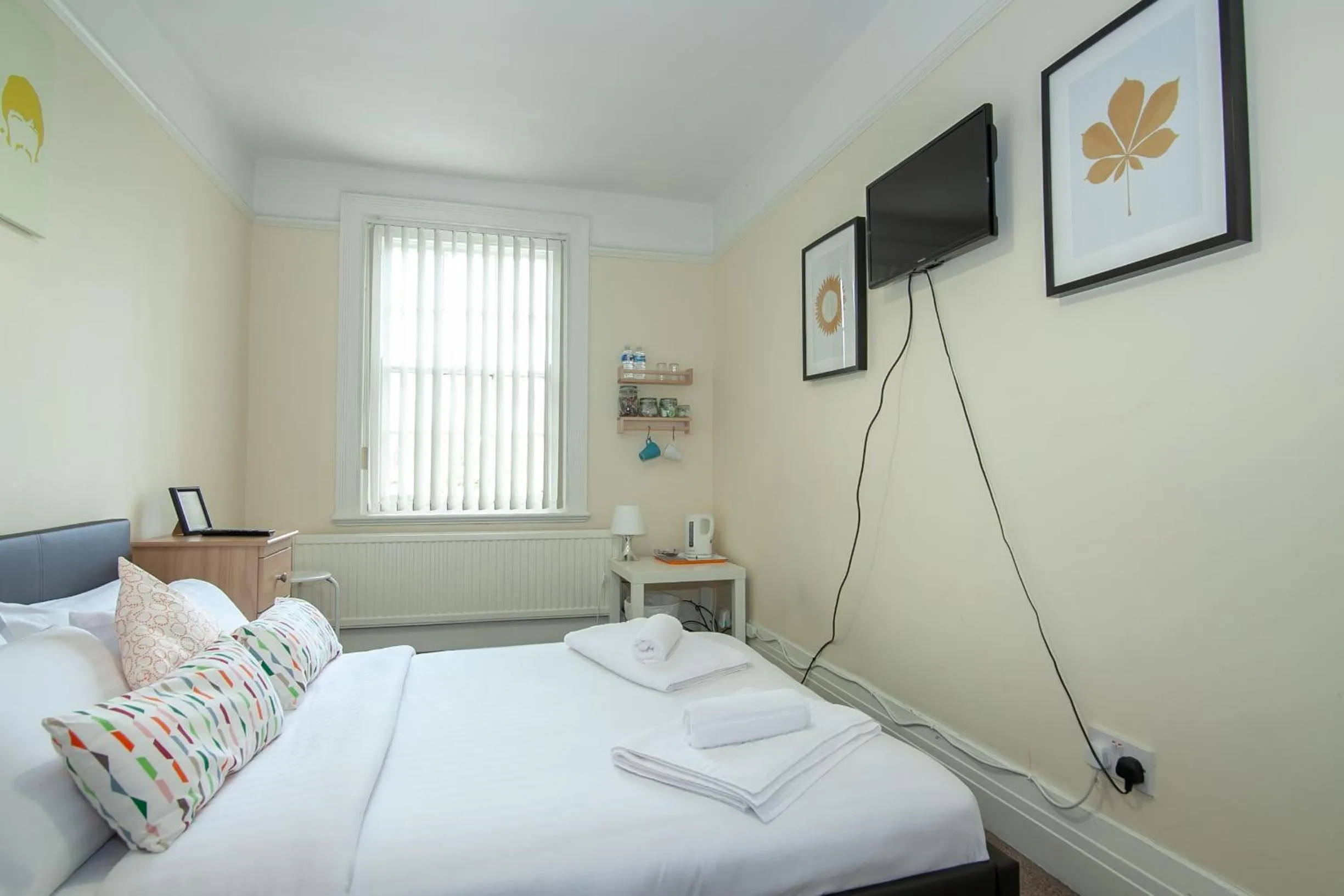 Bed in The Jollys
