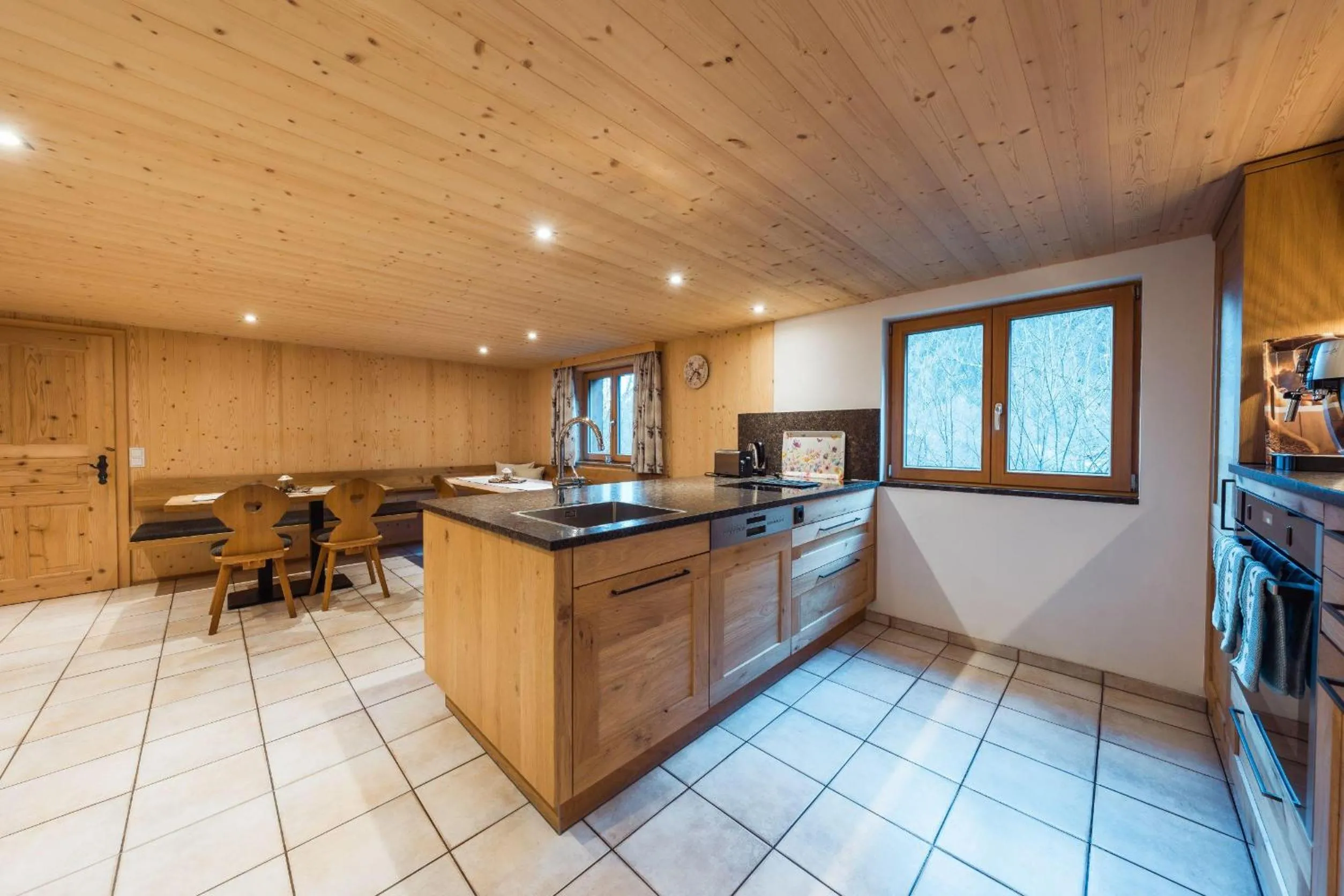 Kitchen or kitchenette in Ferienhaus Bergfrieden