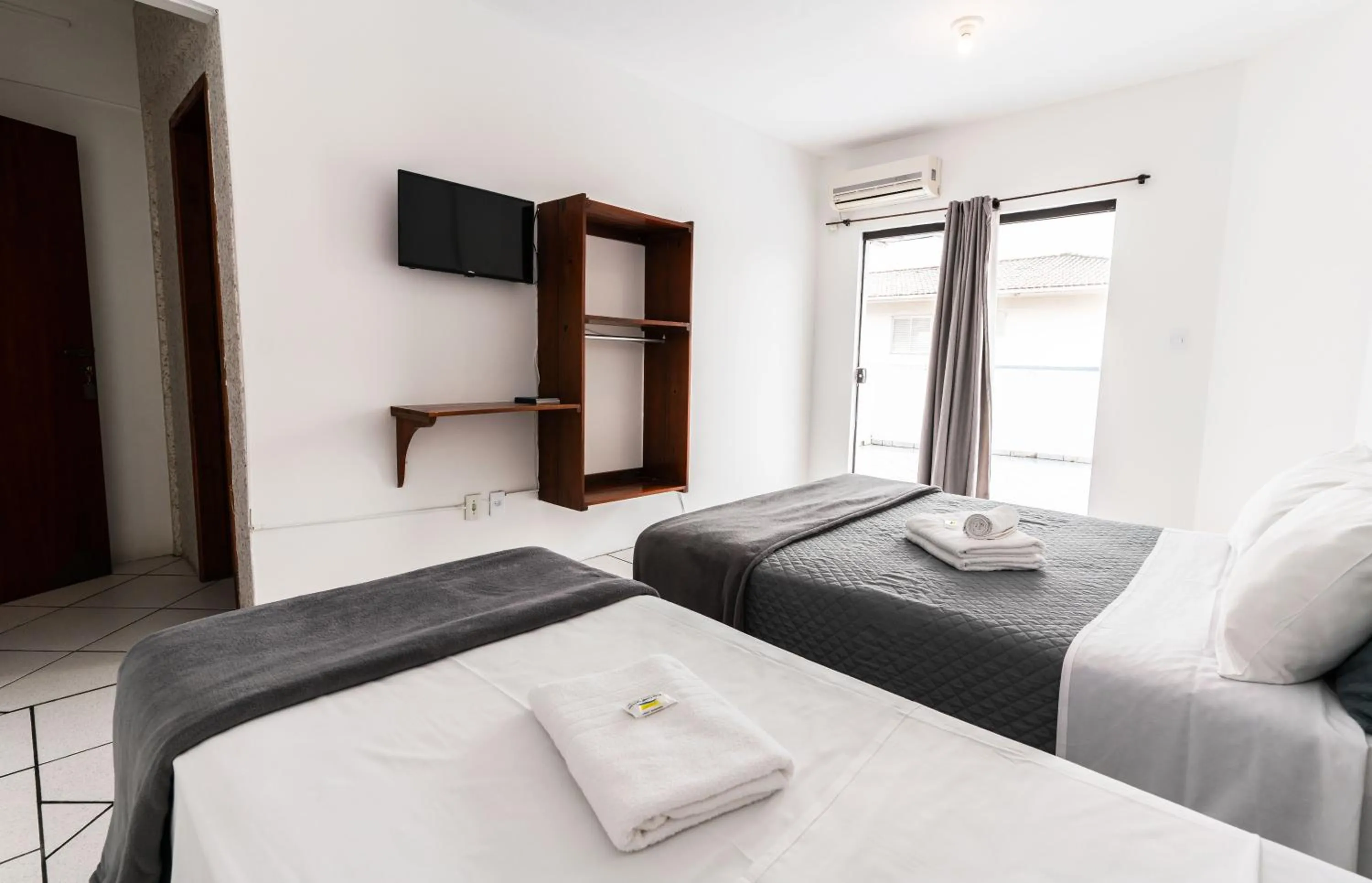 Bed in Praia Comprida Hotel