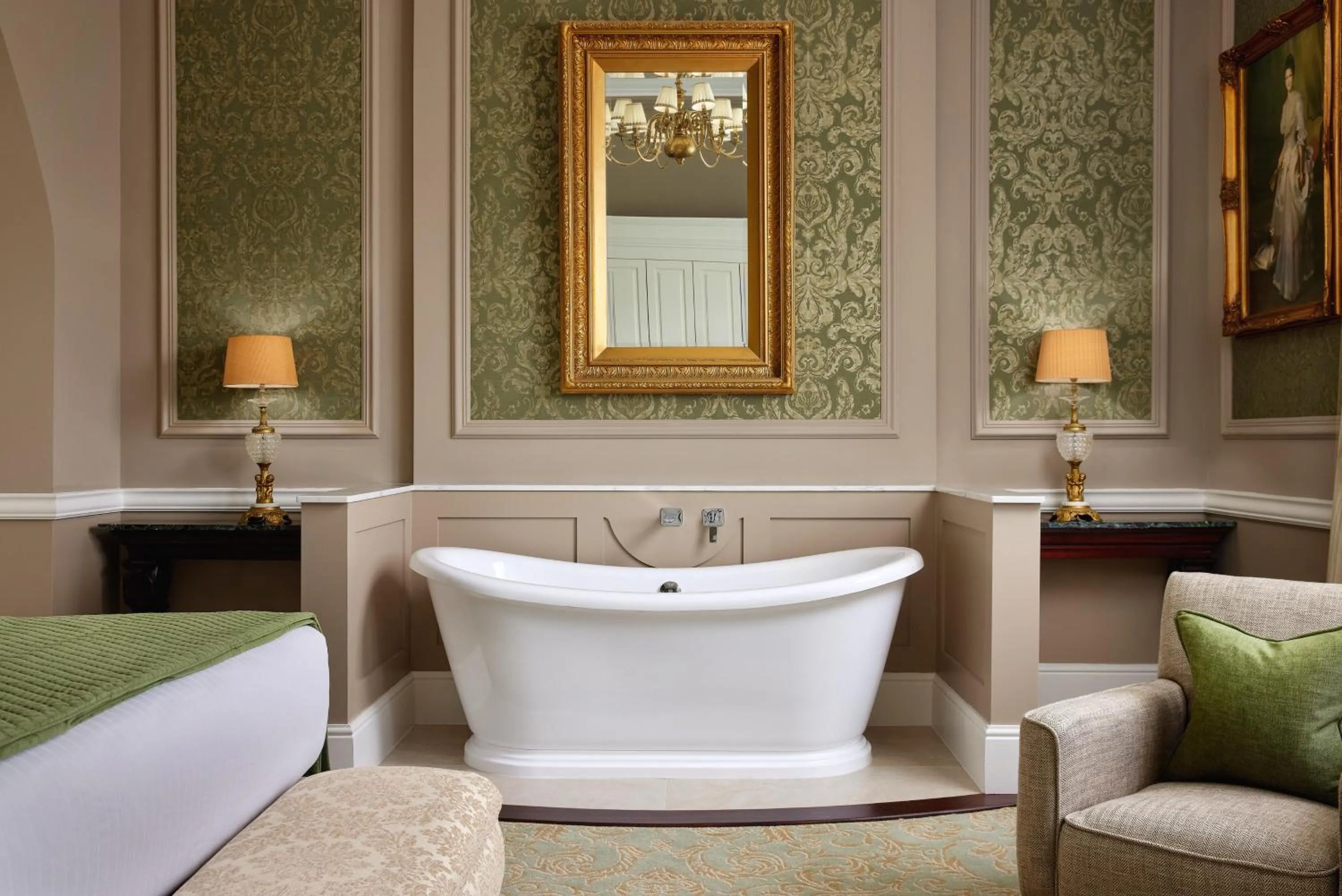 Bedroom in Cabra Castle Hotel