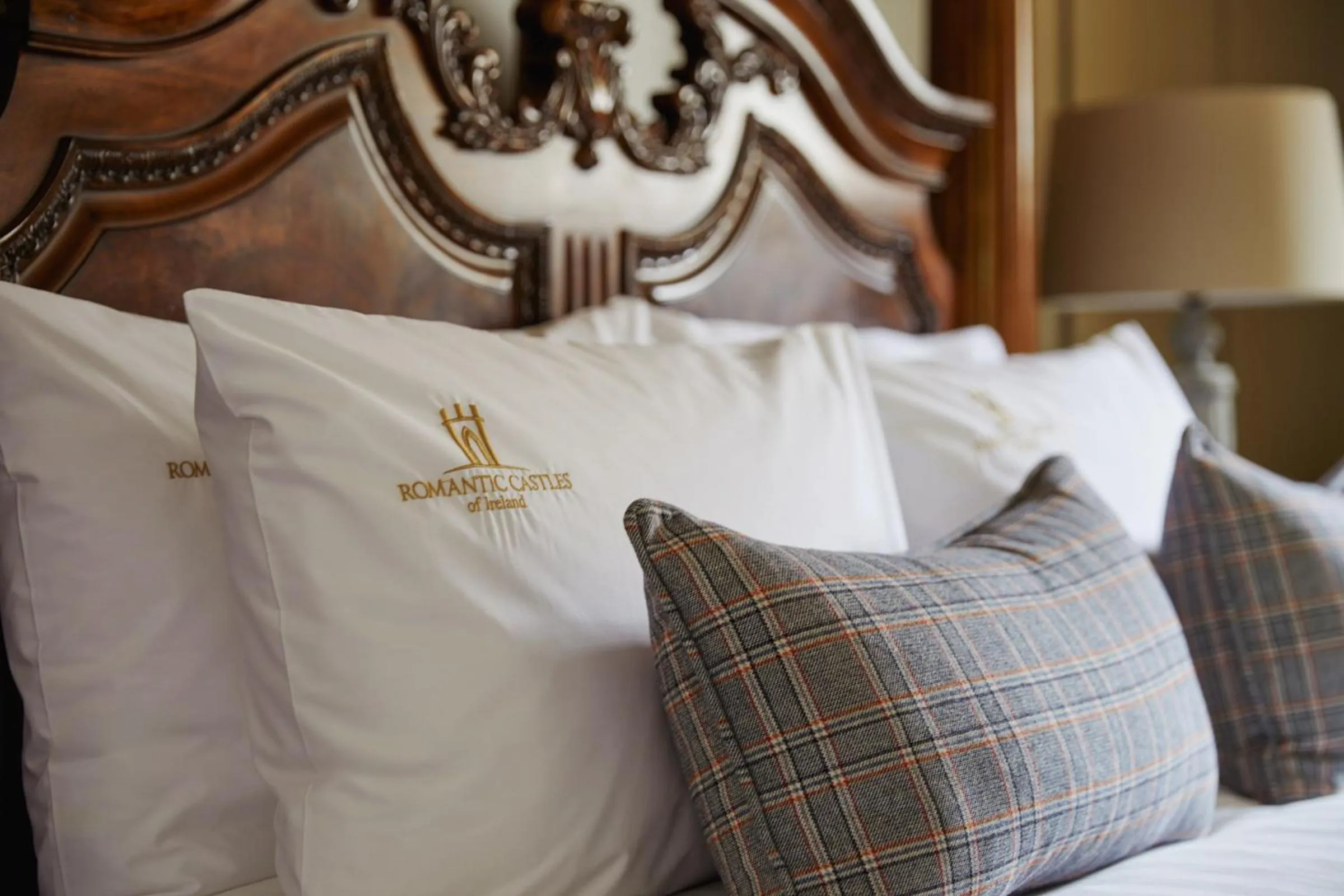 Bedroom, Bed in Cabra Castle Hotel