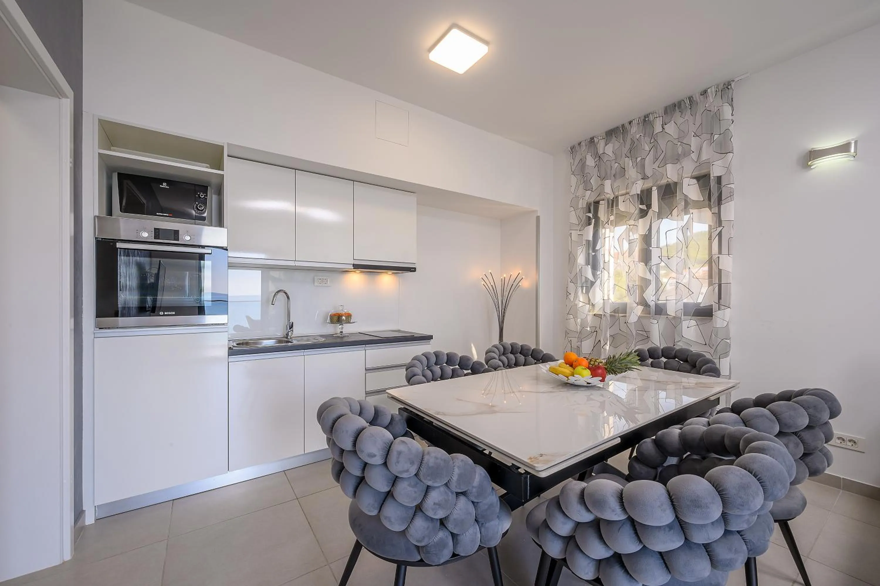 Kitchen or kitchenette in Villa Nani