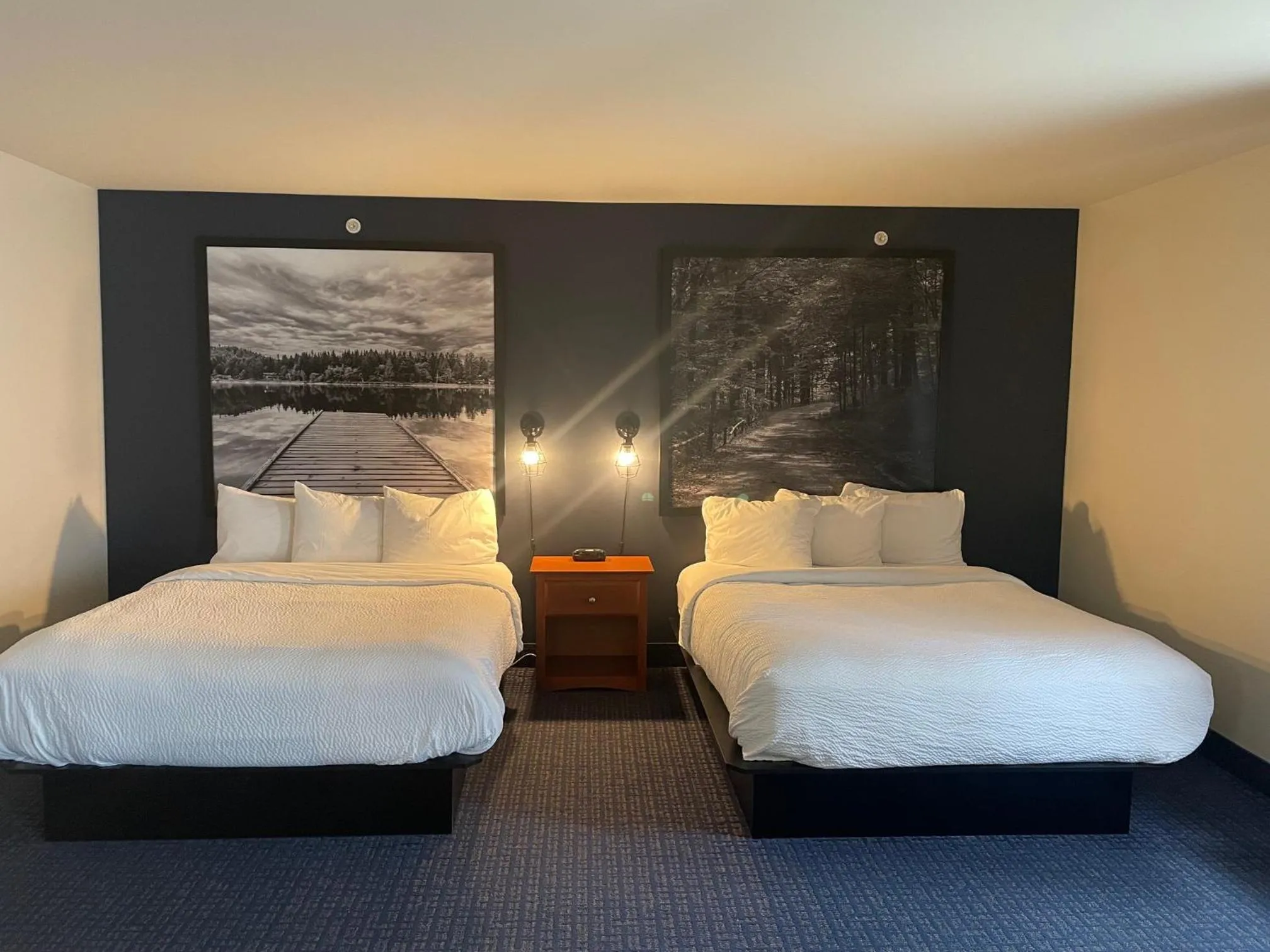 Bed in Super 8 by Wyndham Sainte Agathe Des Monts
