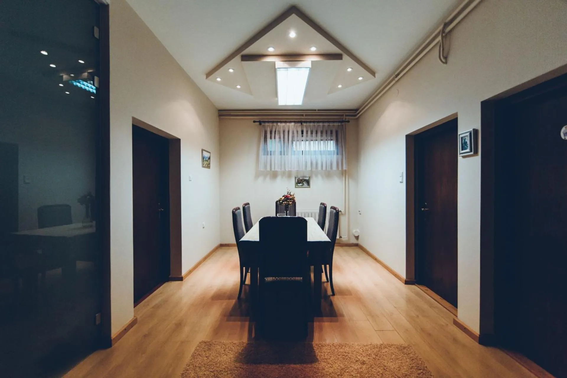Photo of the whole room in Apartment Comeback