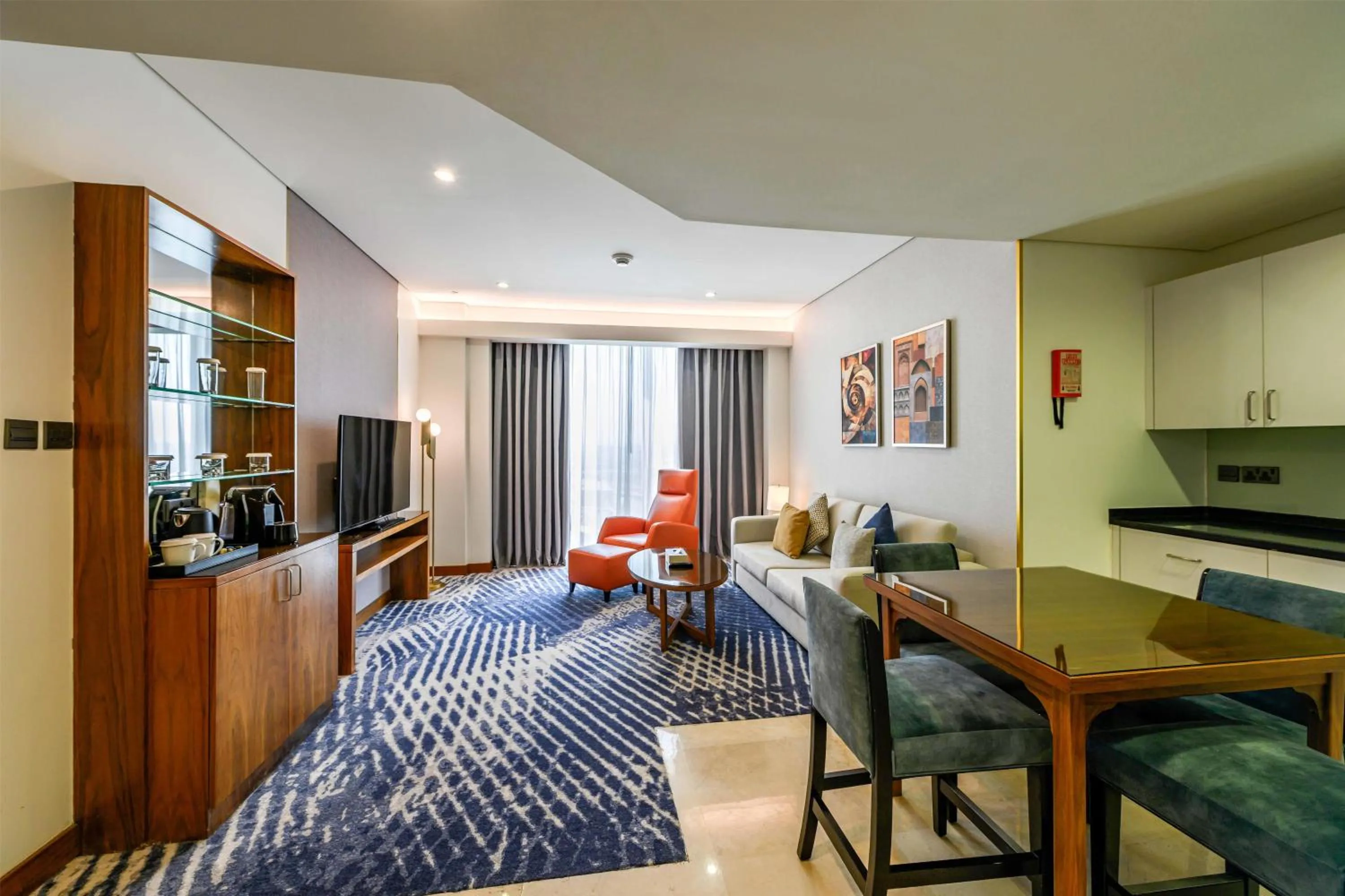 Living room, Bed in DoubleTree by Hilton Jeddah - Alandalus Mall