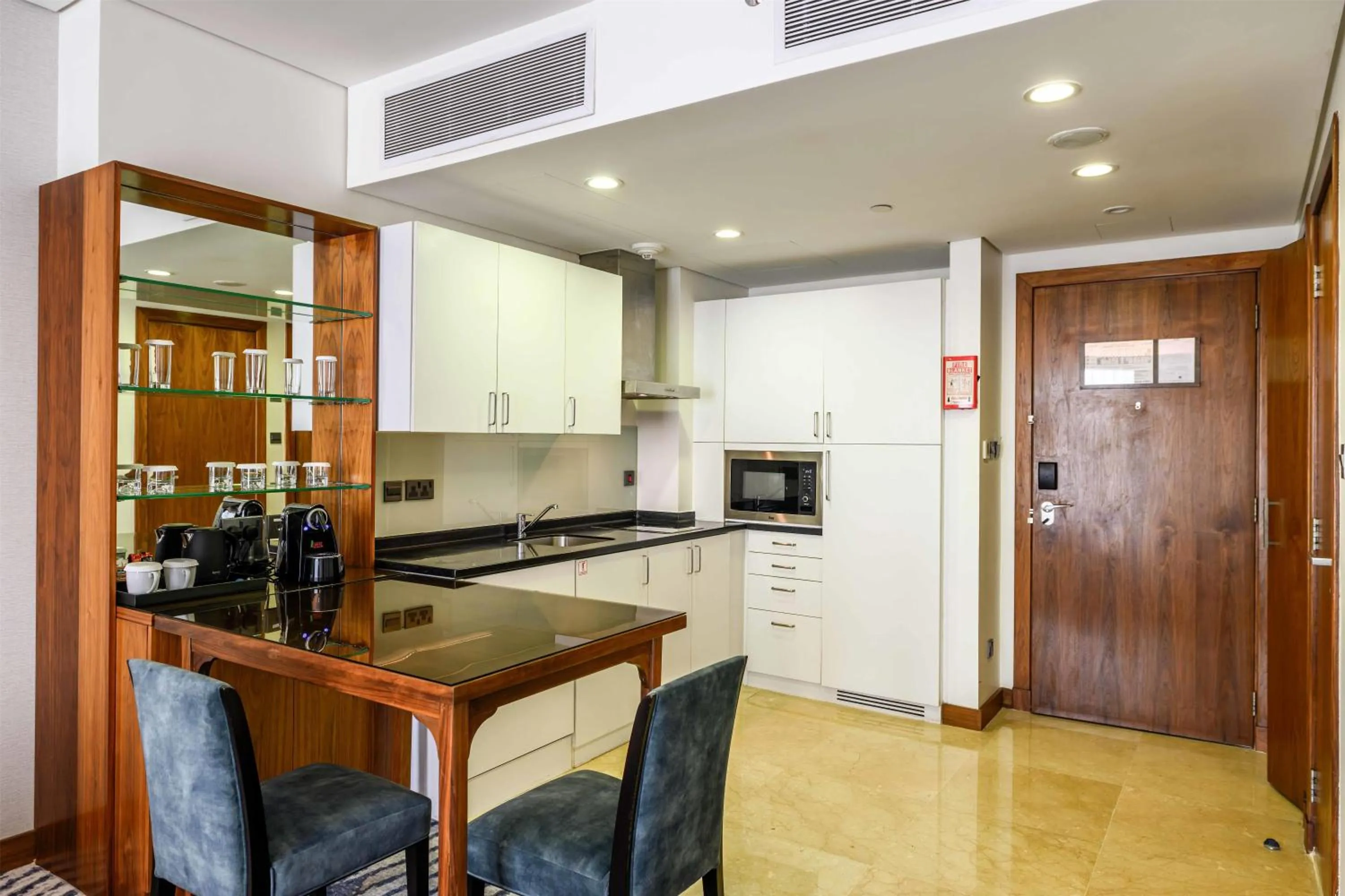 Kitchen or kitchenette in DoubleTree by Hilton Jeddah - Alandalus Mall