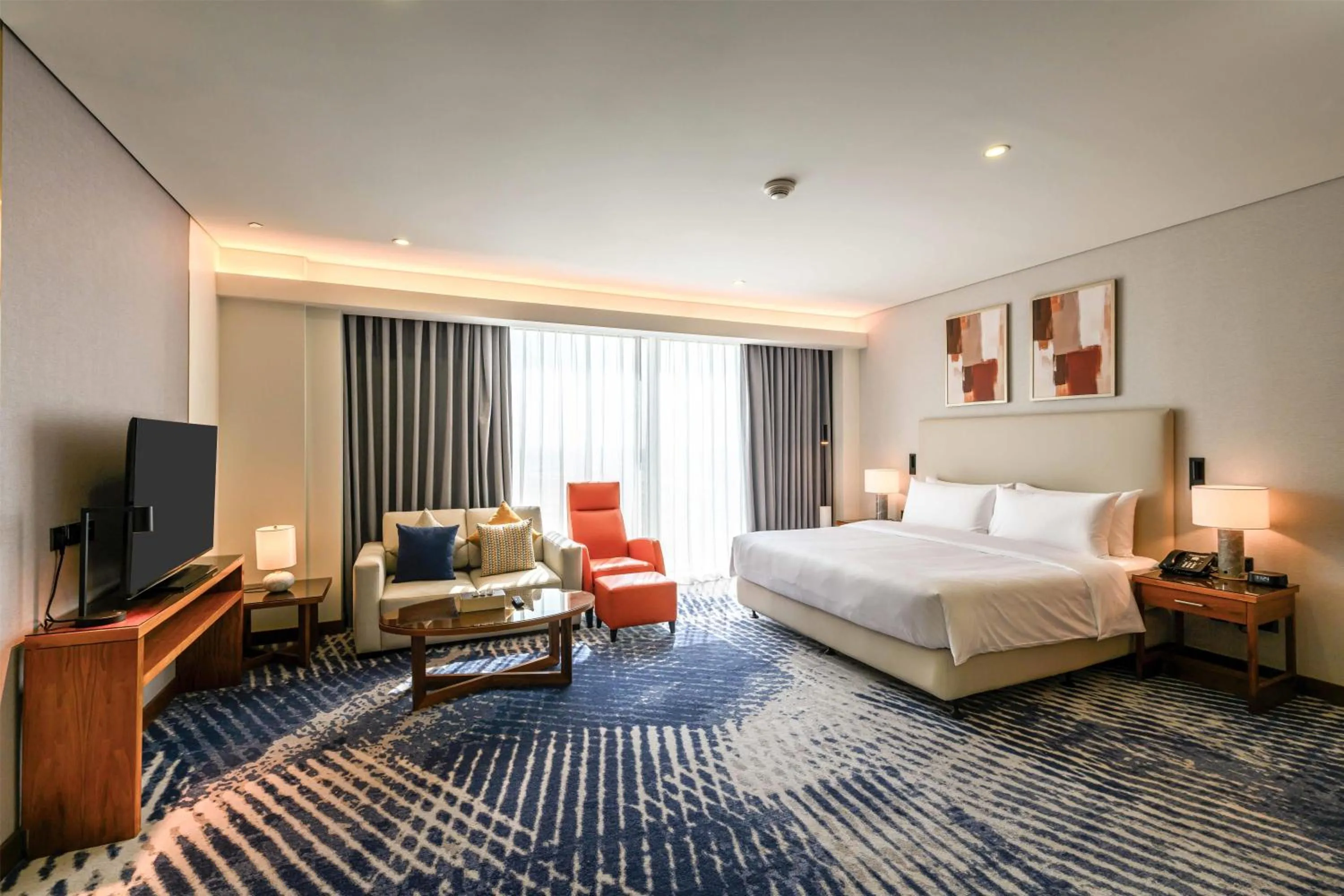 Bed in DoubleTree by Hilton Jeddah - Alandalus Mall