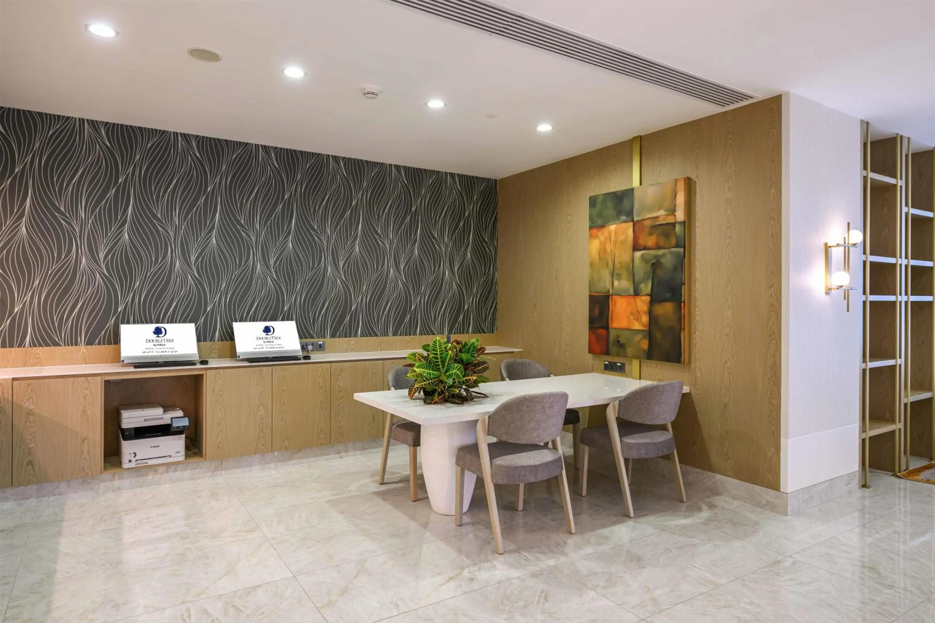 Business facilities in Al Andalus Mall Hotel Jeddah