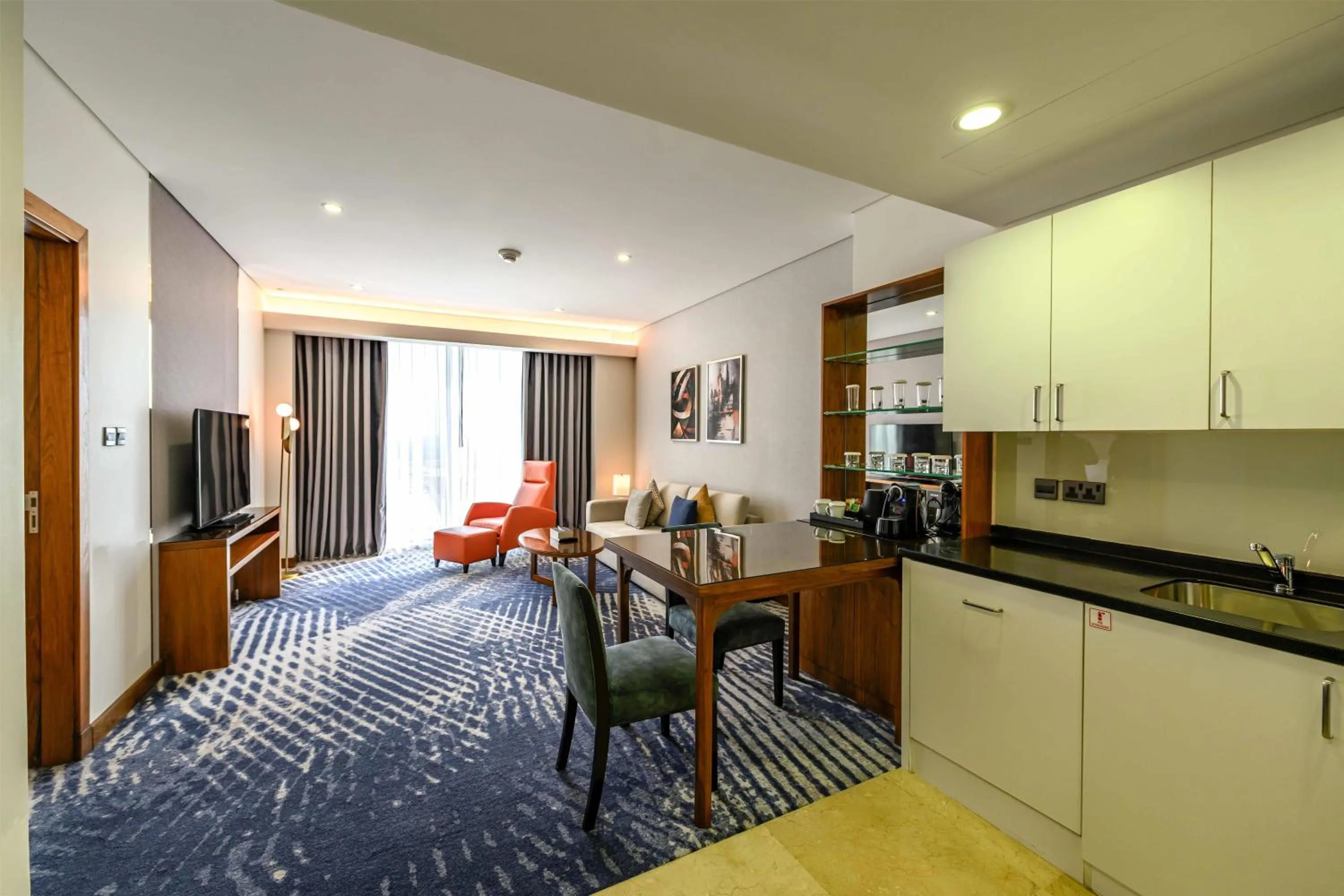 Kitchen or kitchenette in DoubleTree by Hilton Jeddah - Alandalus Mall