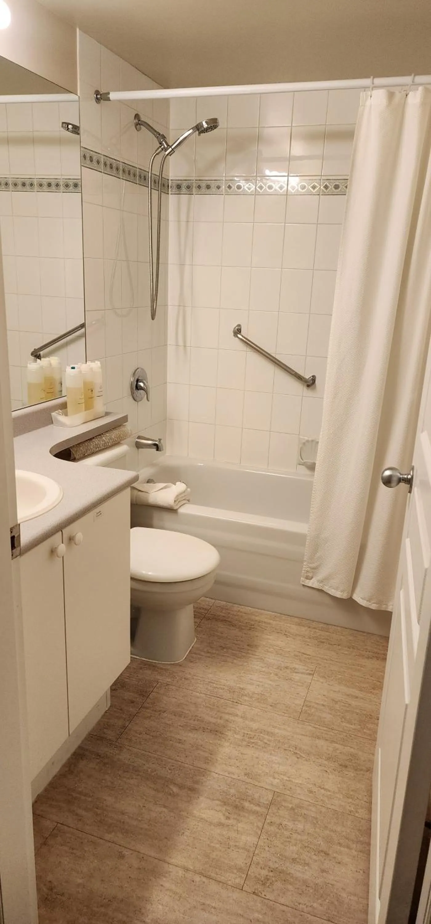 Shower in Times Square Suites Hotel