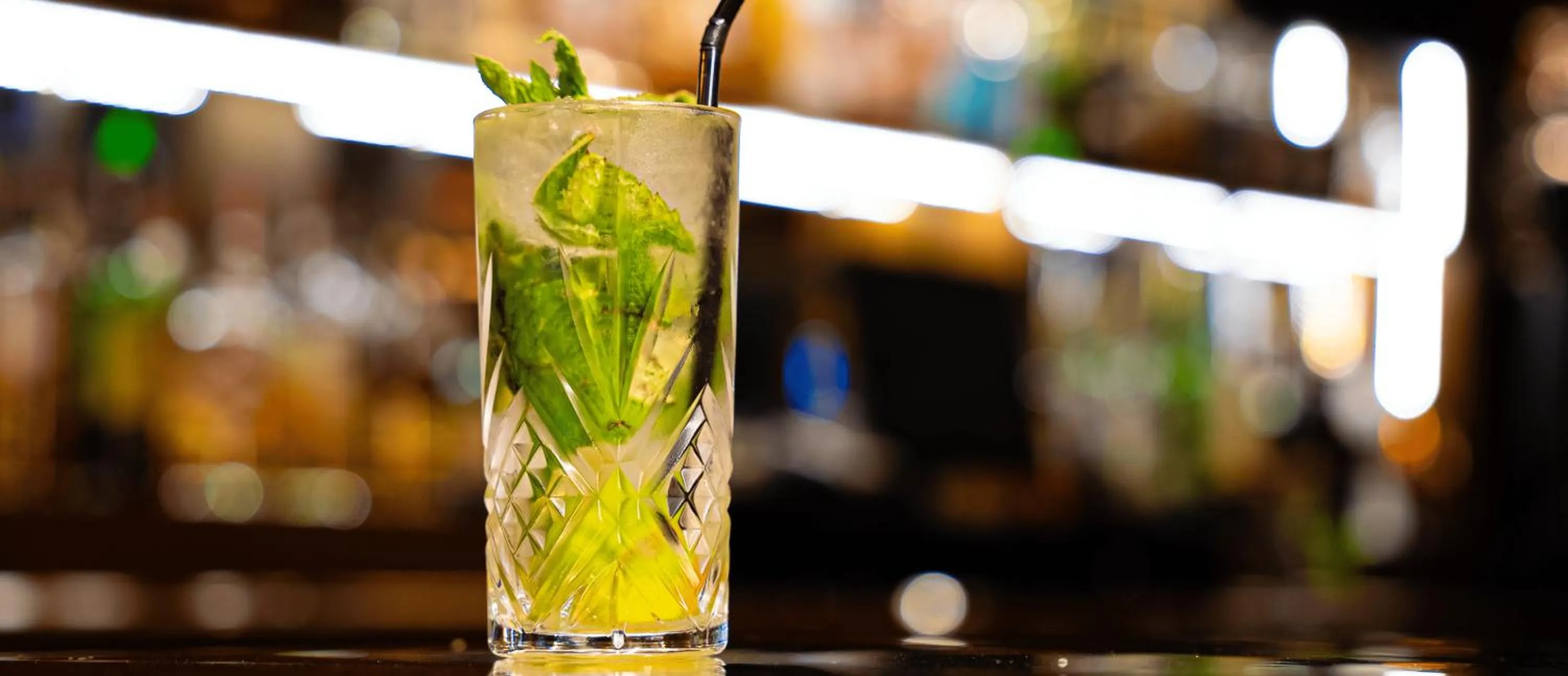 Restaurant/places to eat in Beresford Hotel