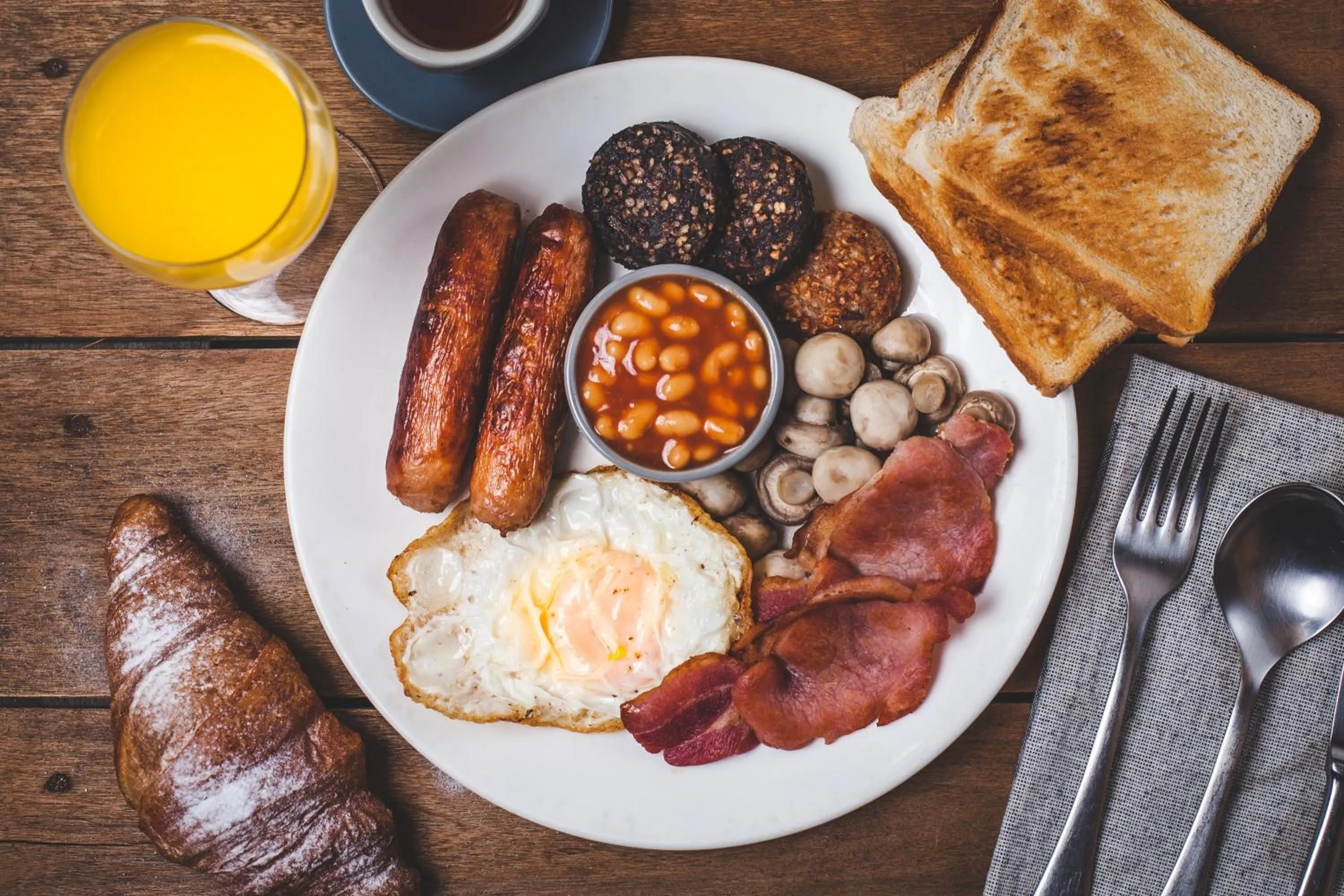 Breakfast in Beresford Hotel