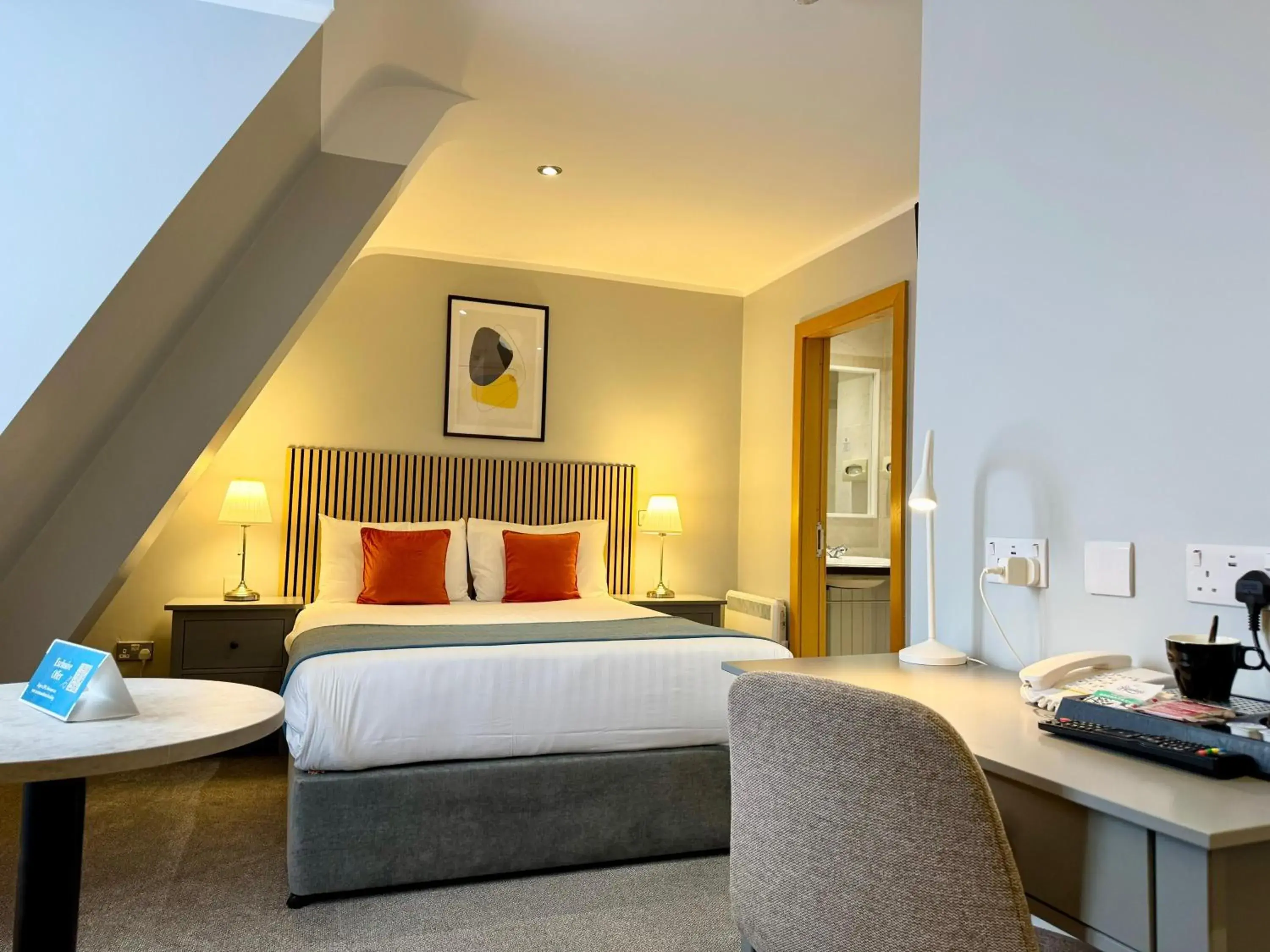 Bedroom, Bed in Beresford Hotel Bedroom, Bed in Beresford Hotel