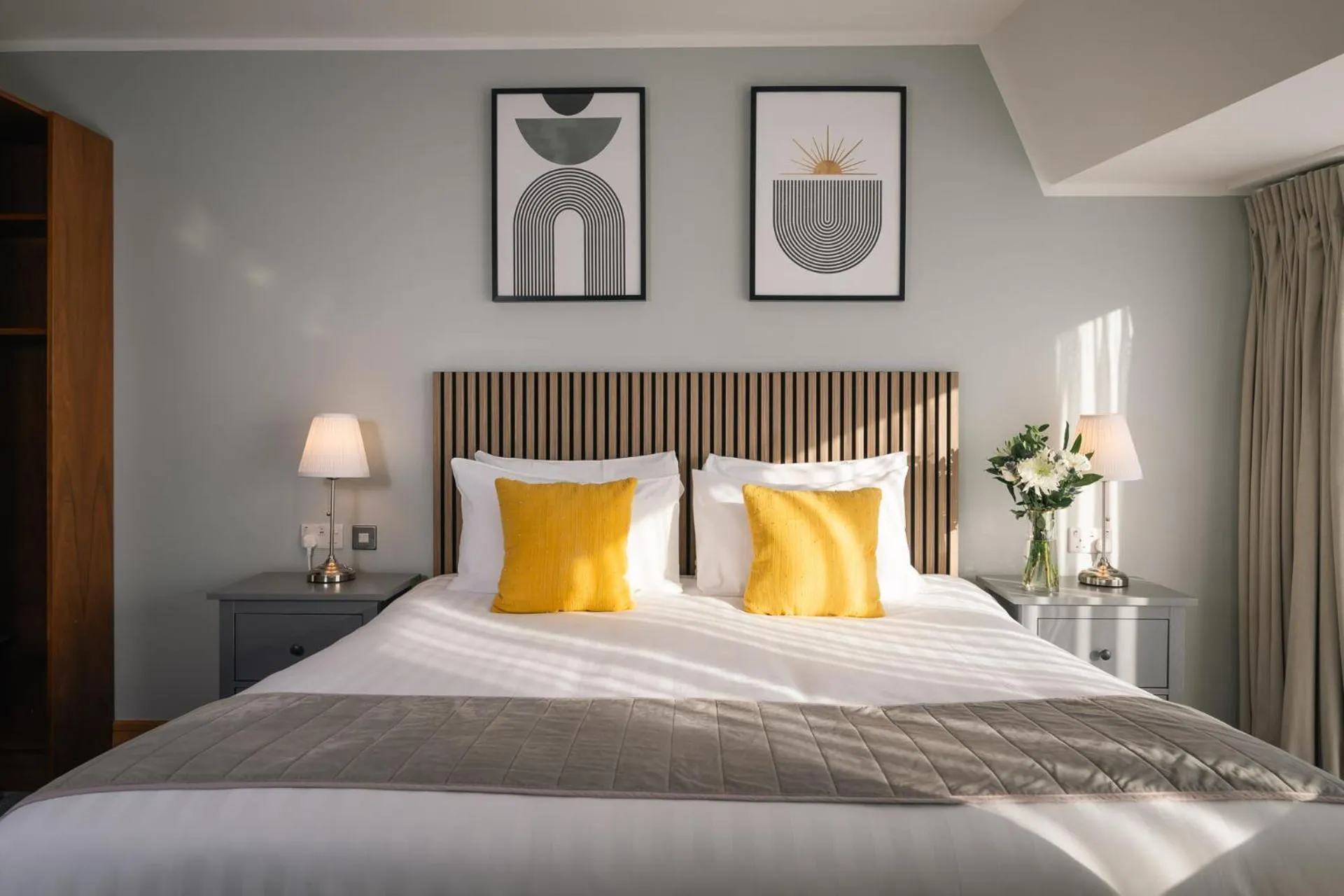 Bedroom, Bed in Beresford Hotel