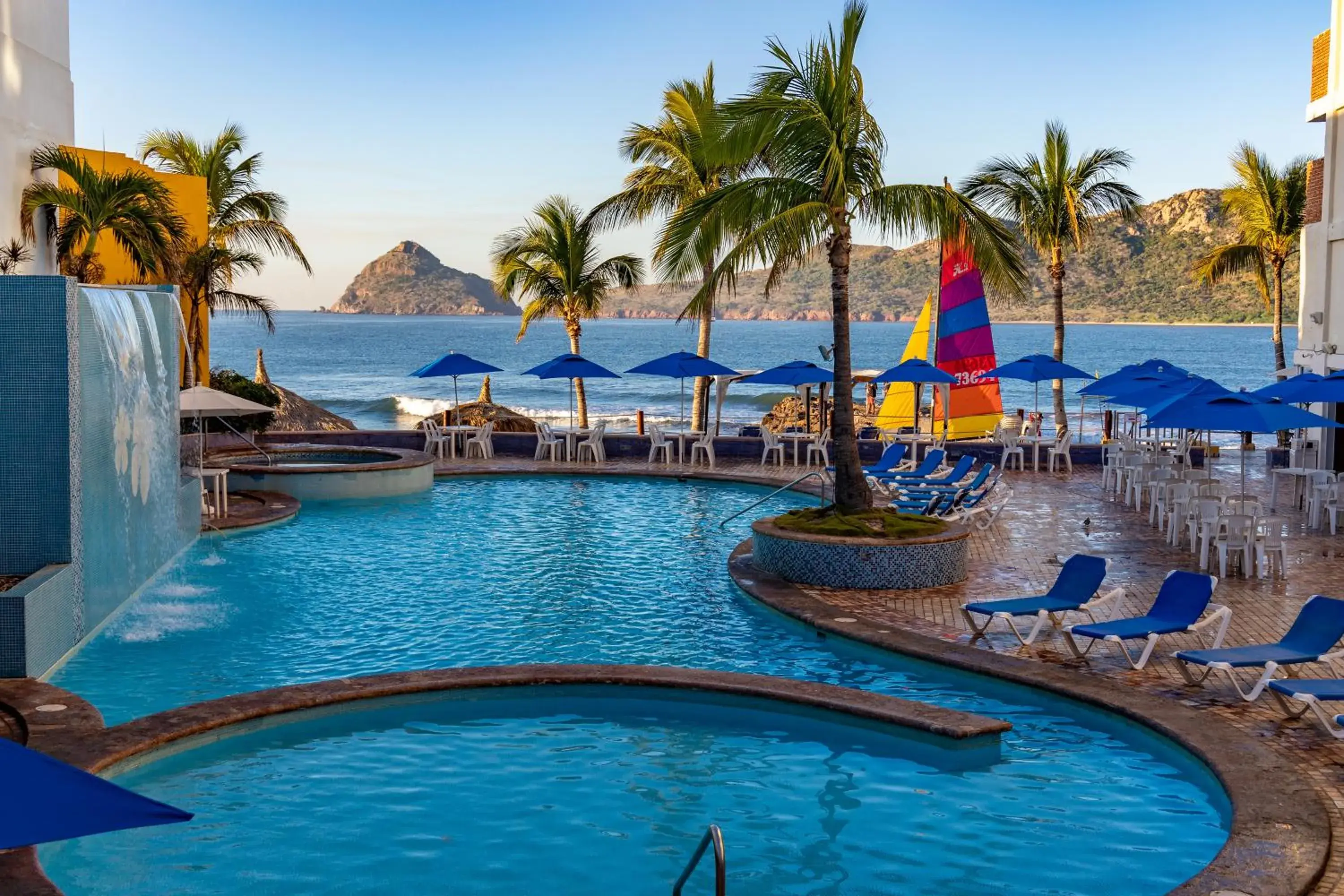 Pool view in Las Flores Beach Resort Pool view in Las Flores Beach Resort