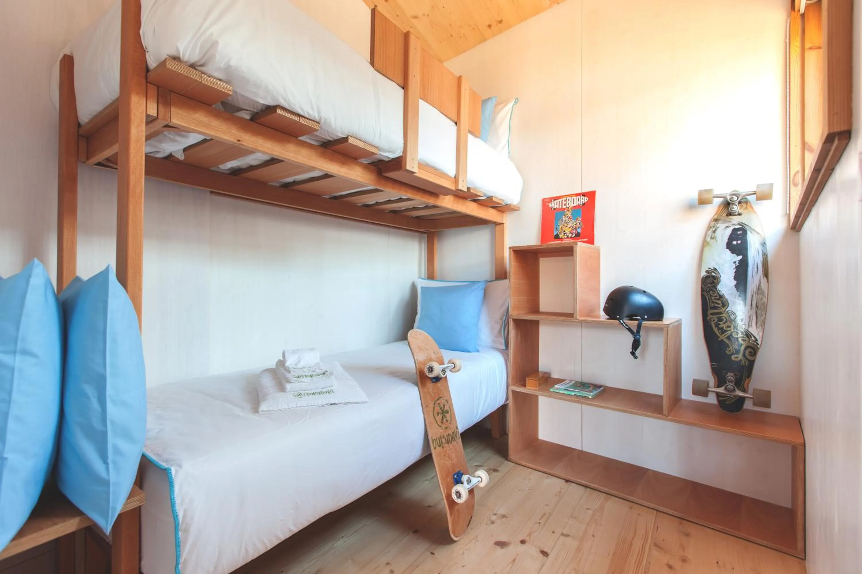 bunk bed, Bed in Bukubaki Eco Surf
