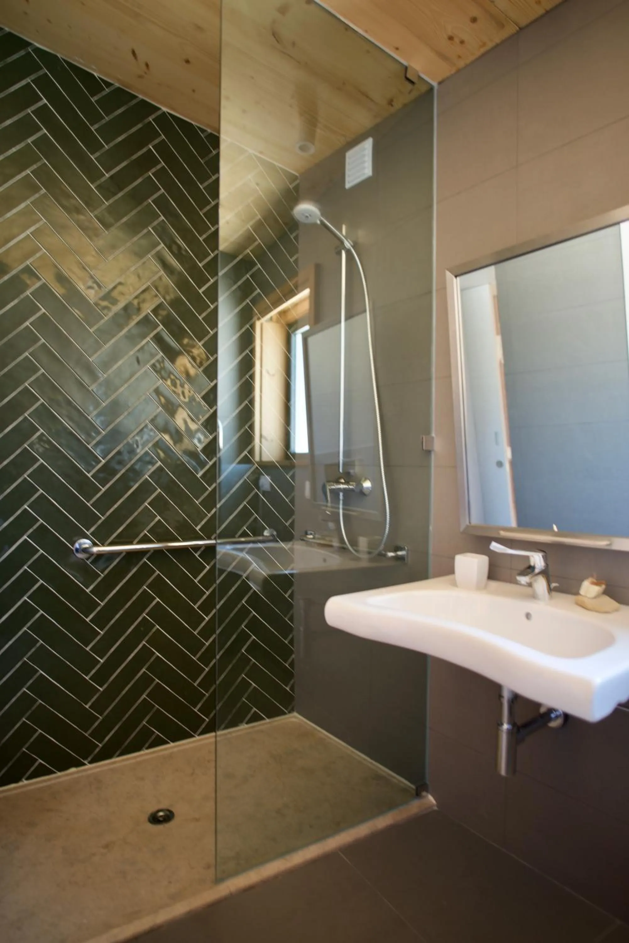 Toilet in Bukubaki Eco Surf