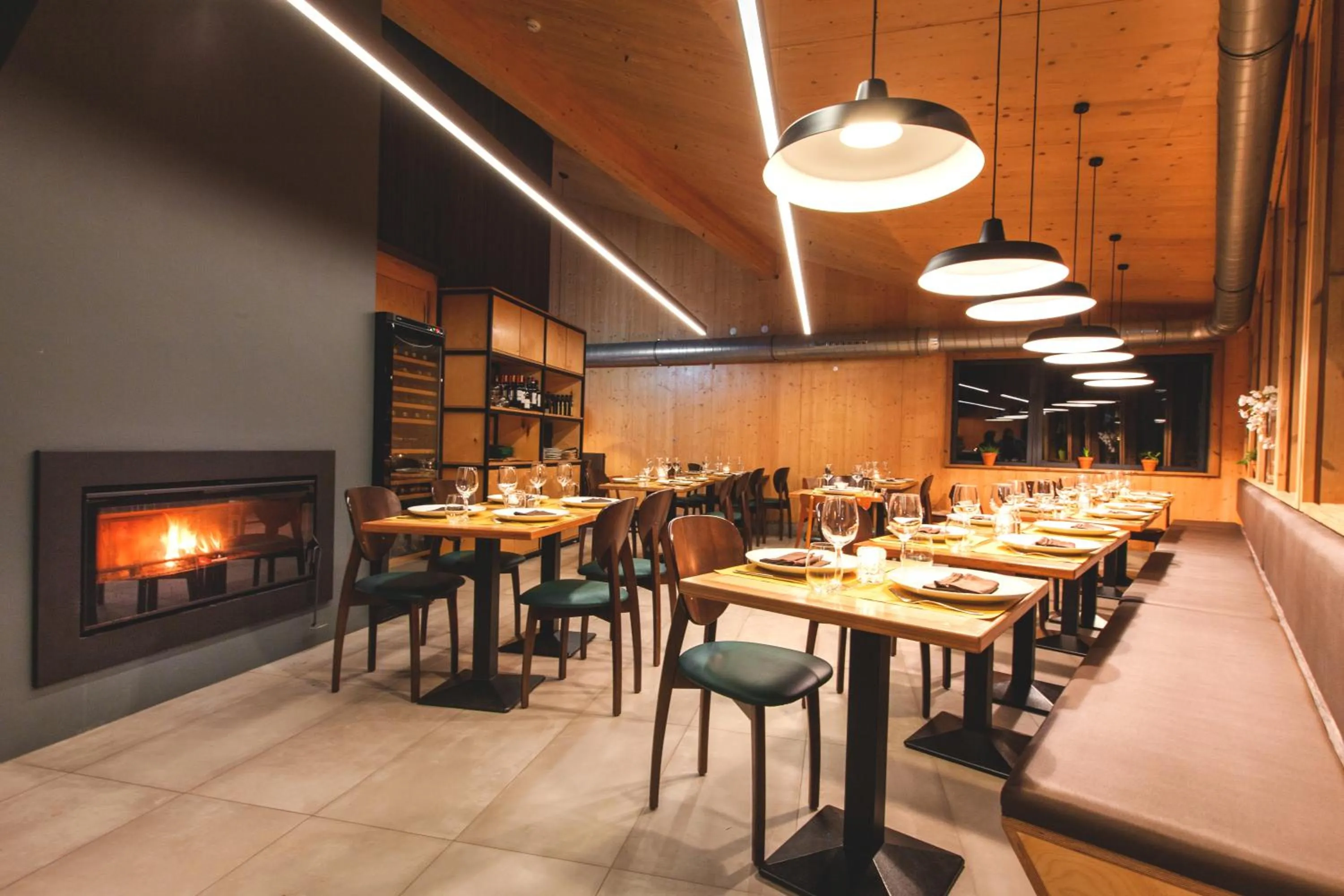 Restaurant/places to eat in Bukubaki Eco Surf