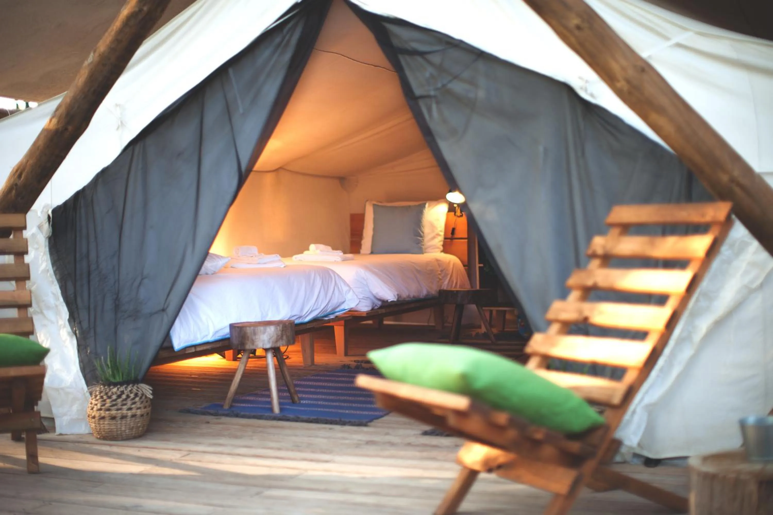 Bed in Bukubaki Eco Surf