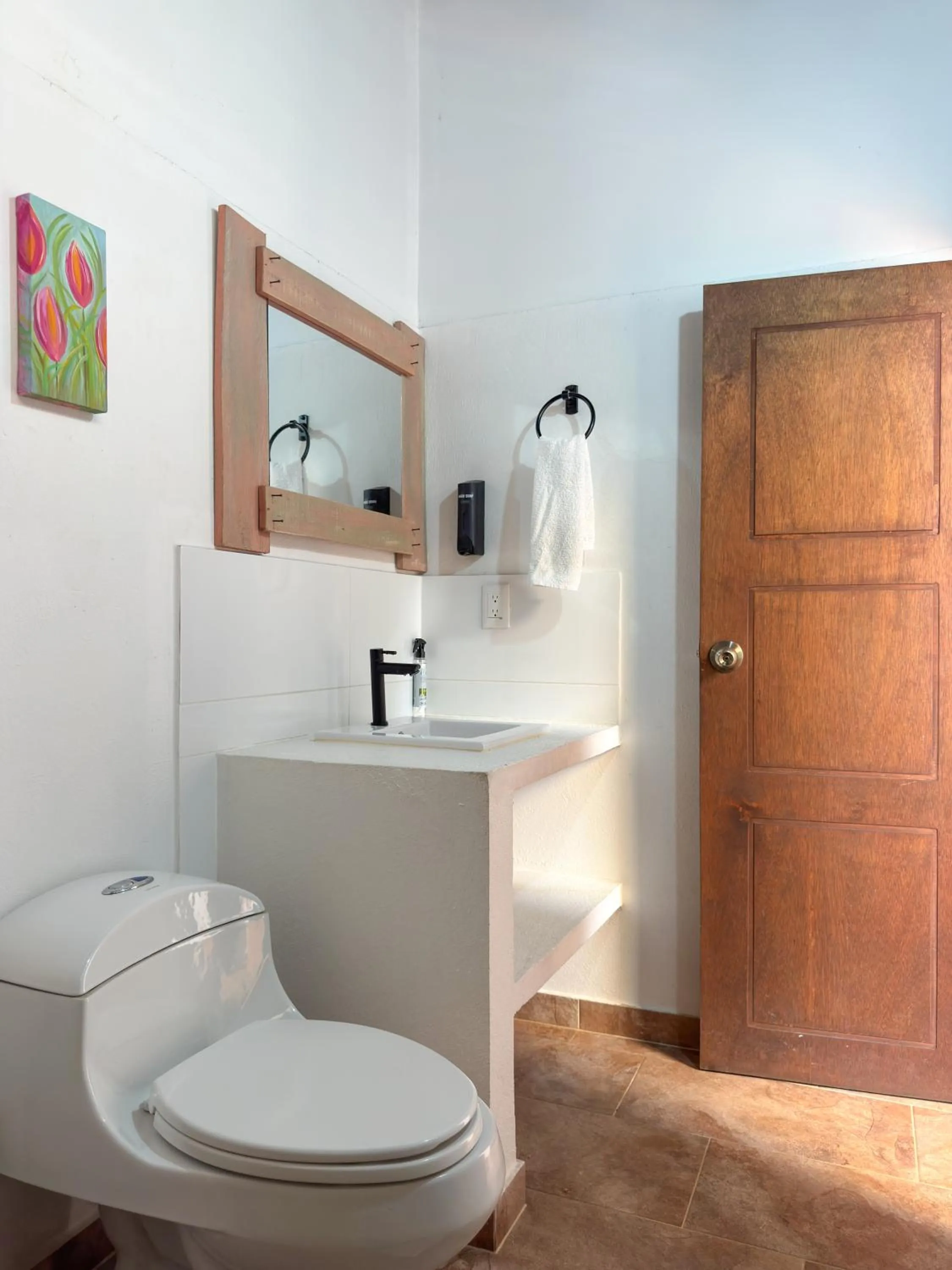 Bathroom in Traveler Hostel