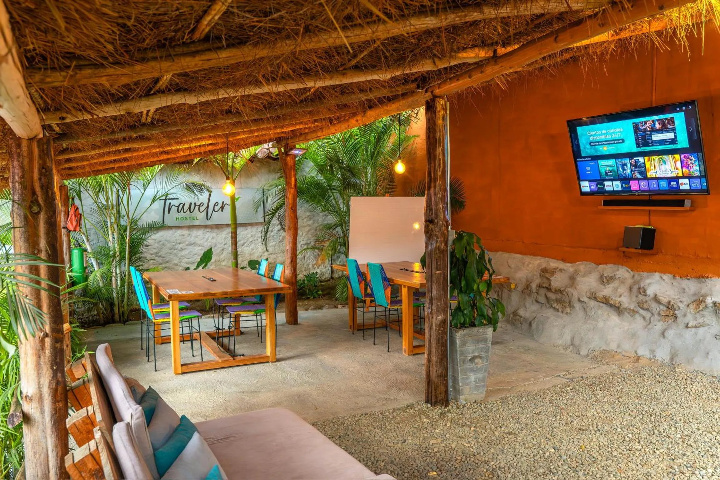 Balcony/Terrace in Traveler Hostel