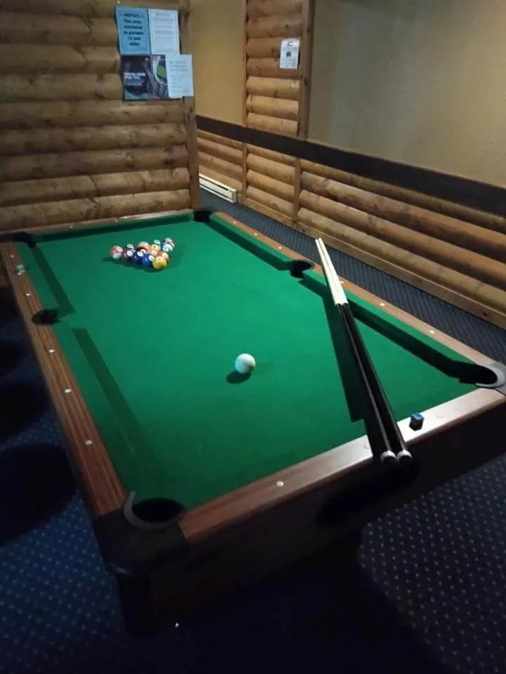 Shoal Lake Motor Inn