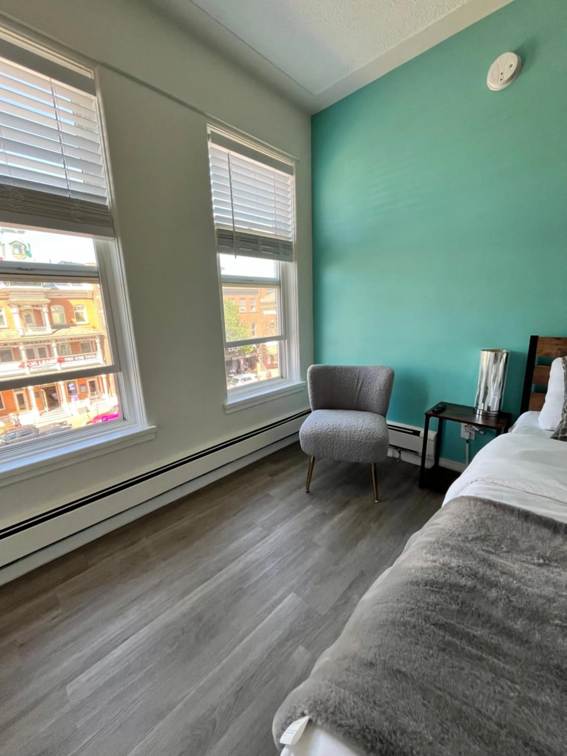 View (from property/room), Bed in Commercial Hotel