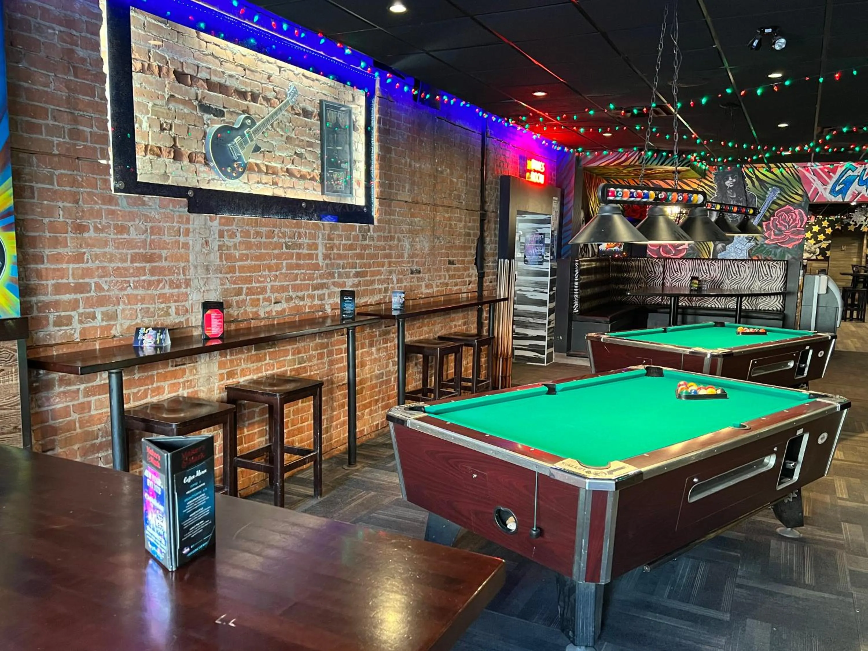 Billiard in Commercial Hotel