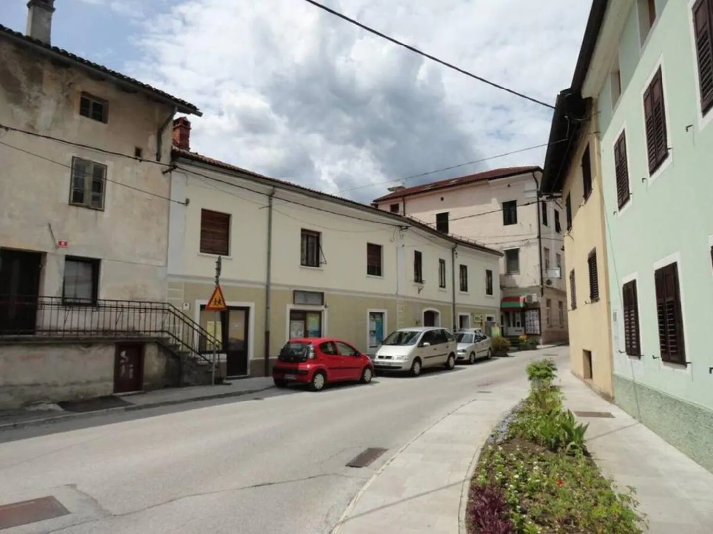 Facade/entrance in Tolmin center apartments Townhouse & Loft