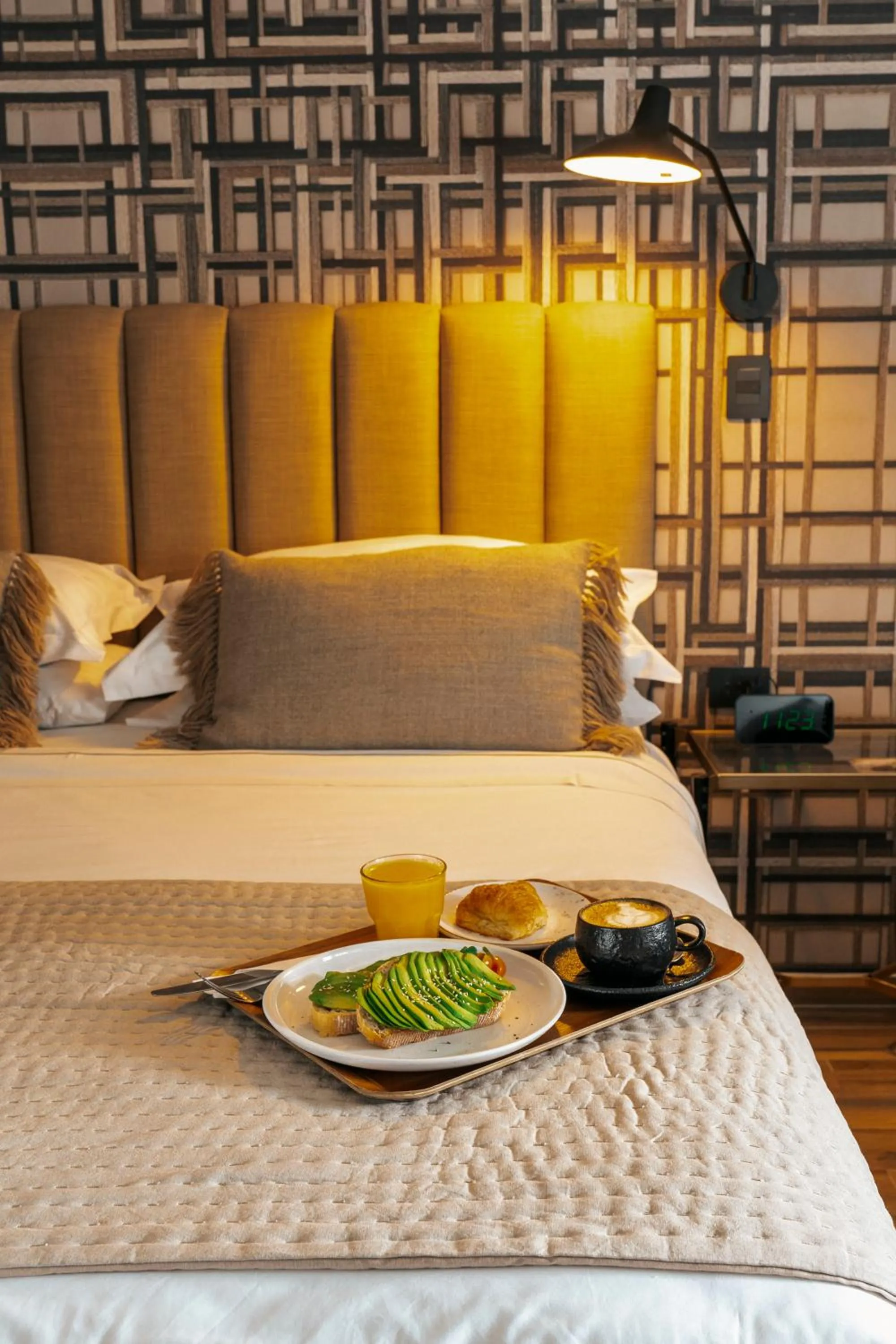 Bedroom, Bed in Maison Italia 1029